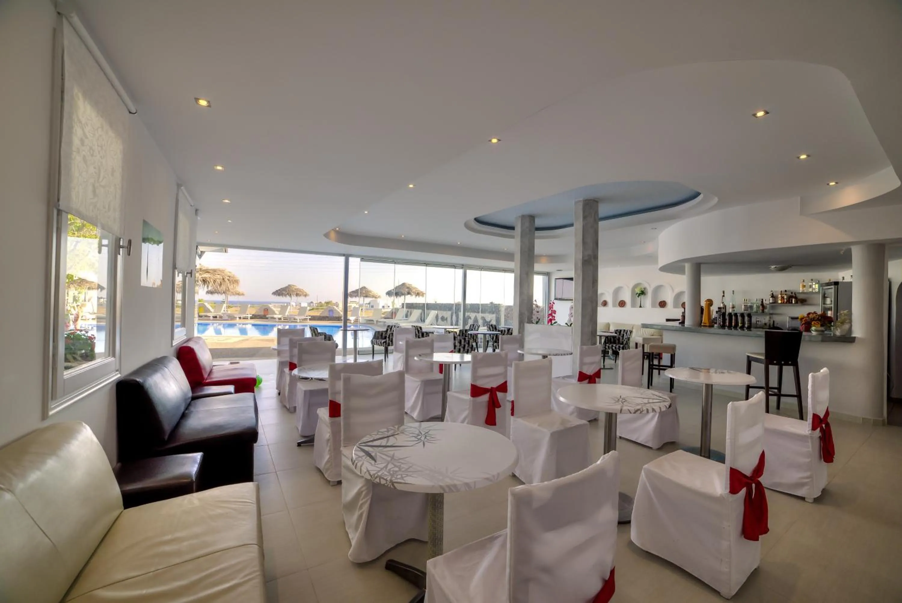 Restaurant/places to eat in Pantheon Hotel