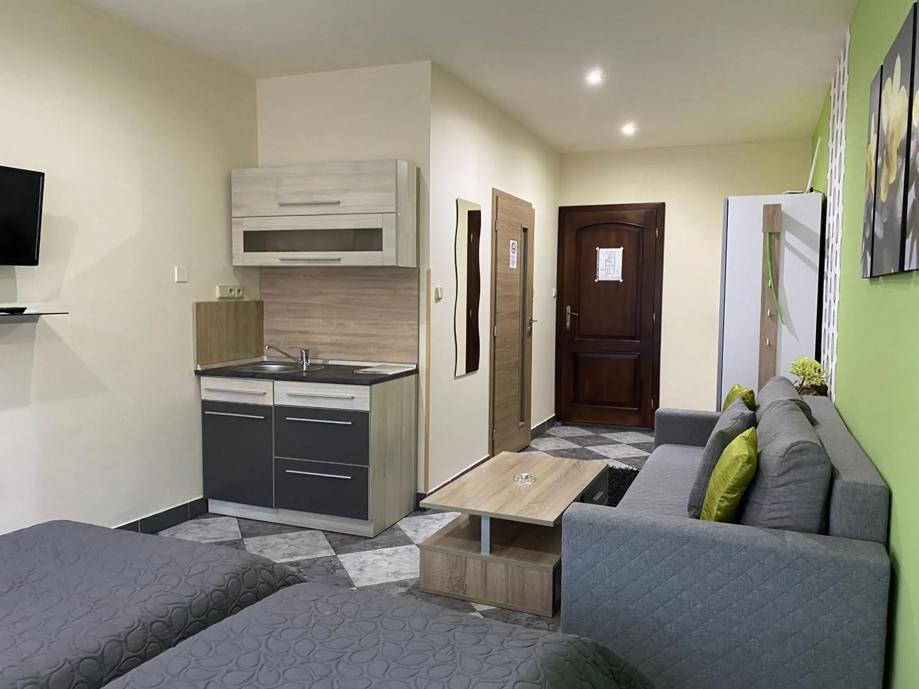 Twin Room with Extra Bed - single occupancy in Penzión Hradby Twin Room with Extra Bed - single occupancy in Penzión Hradby