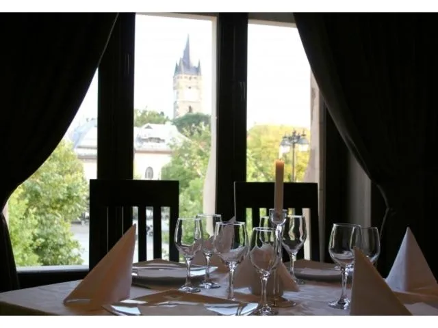 Restaurant/places to eat in Hotel Diafan