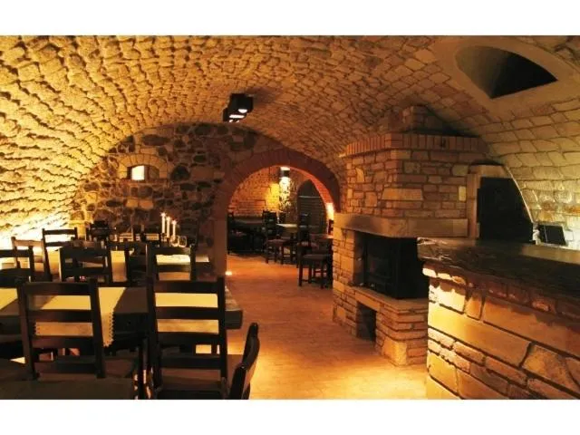 Restaurant/places to eat in Hotel Diafan