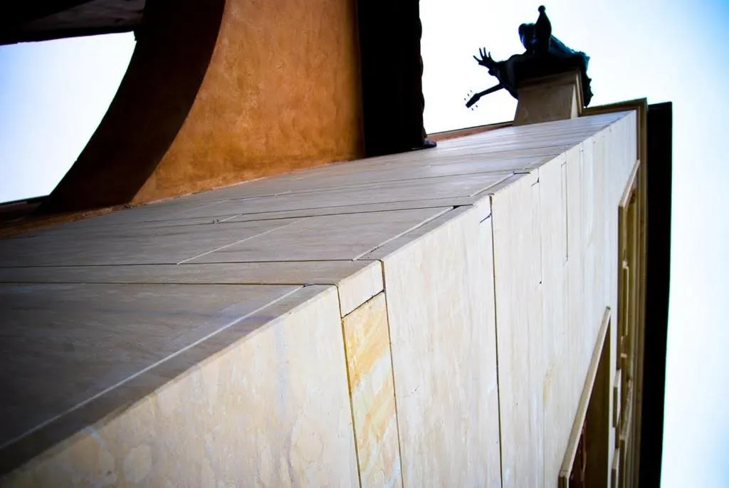 Decorative detail in Hotel Diafan