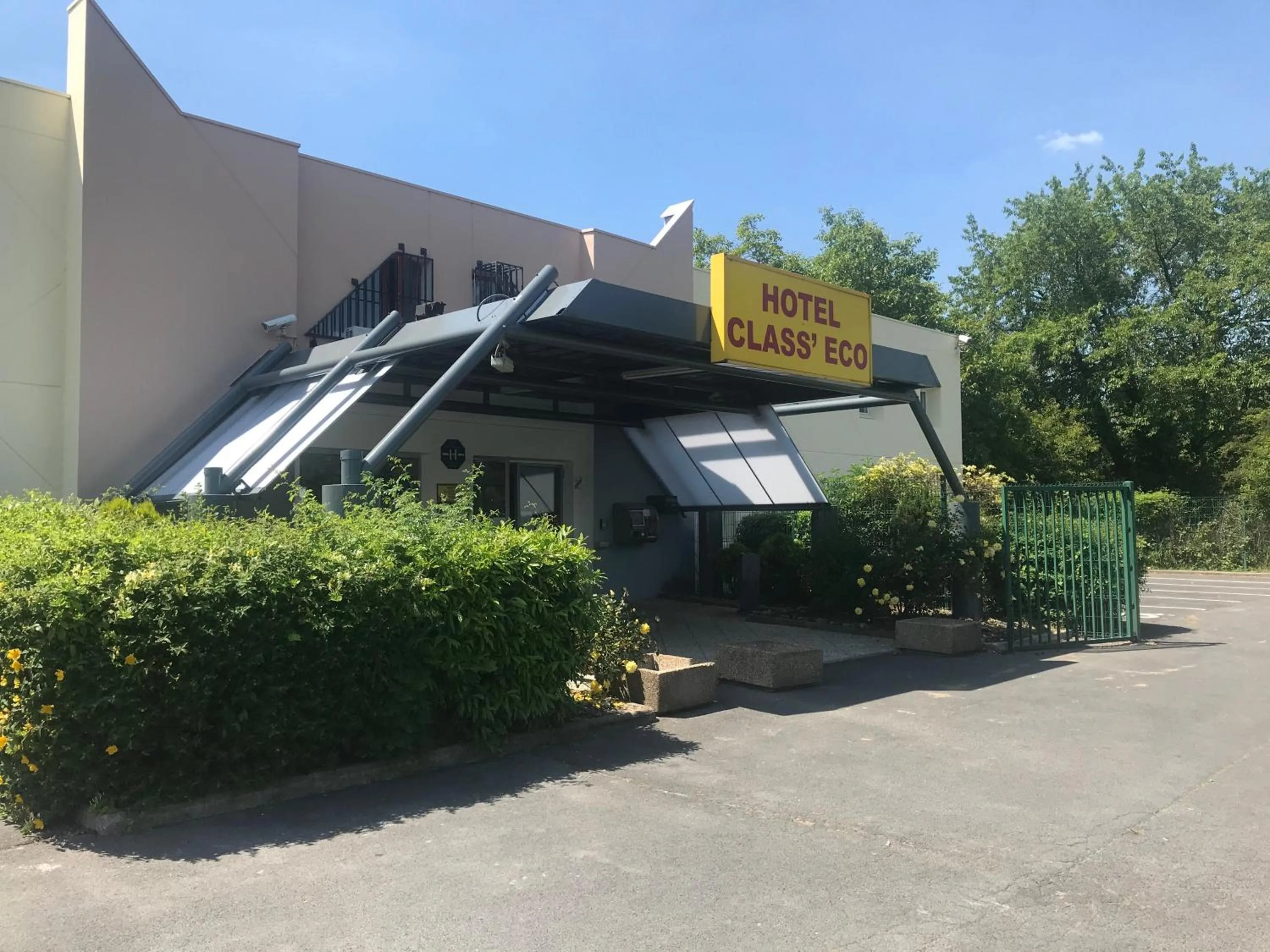 Property building in Class'Eco Chambly