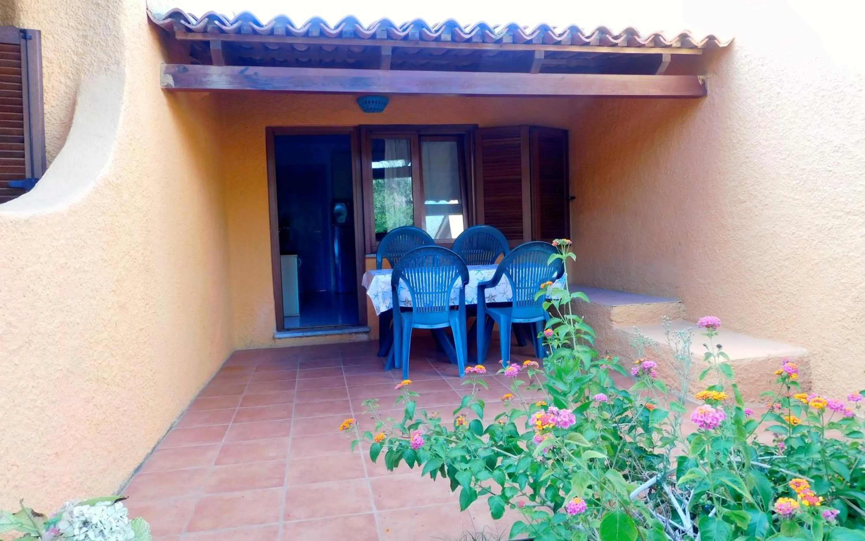 Patio in Residence La Pineta