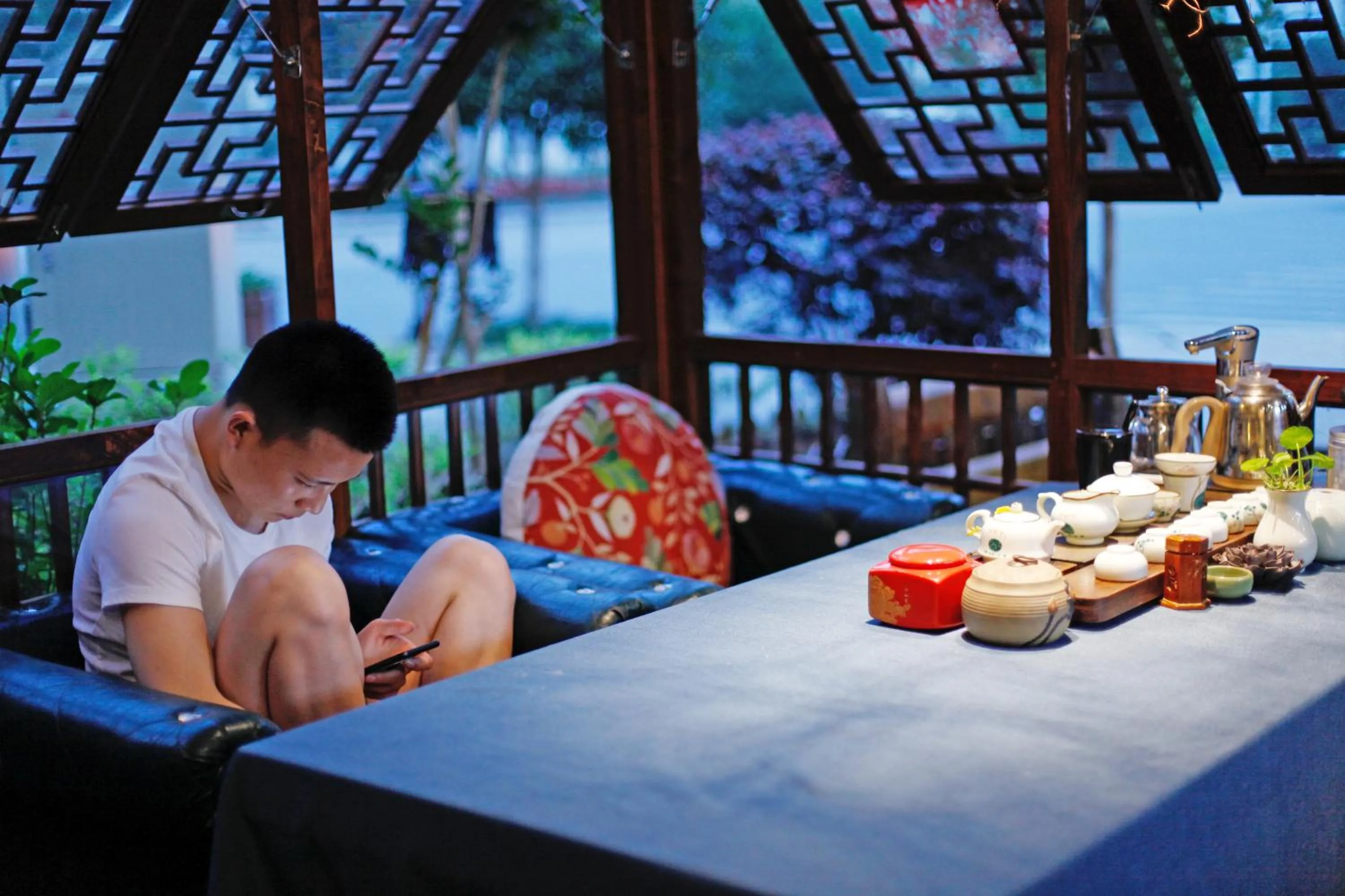 Activities in Guihua Road 106th Hostel