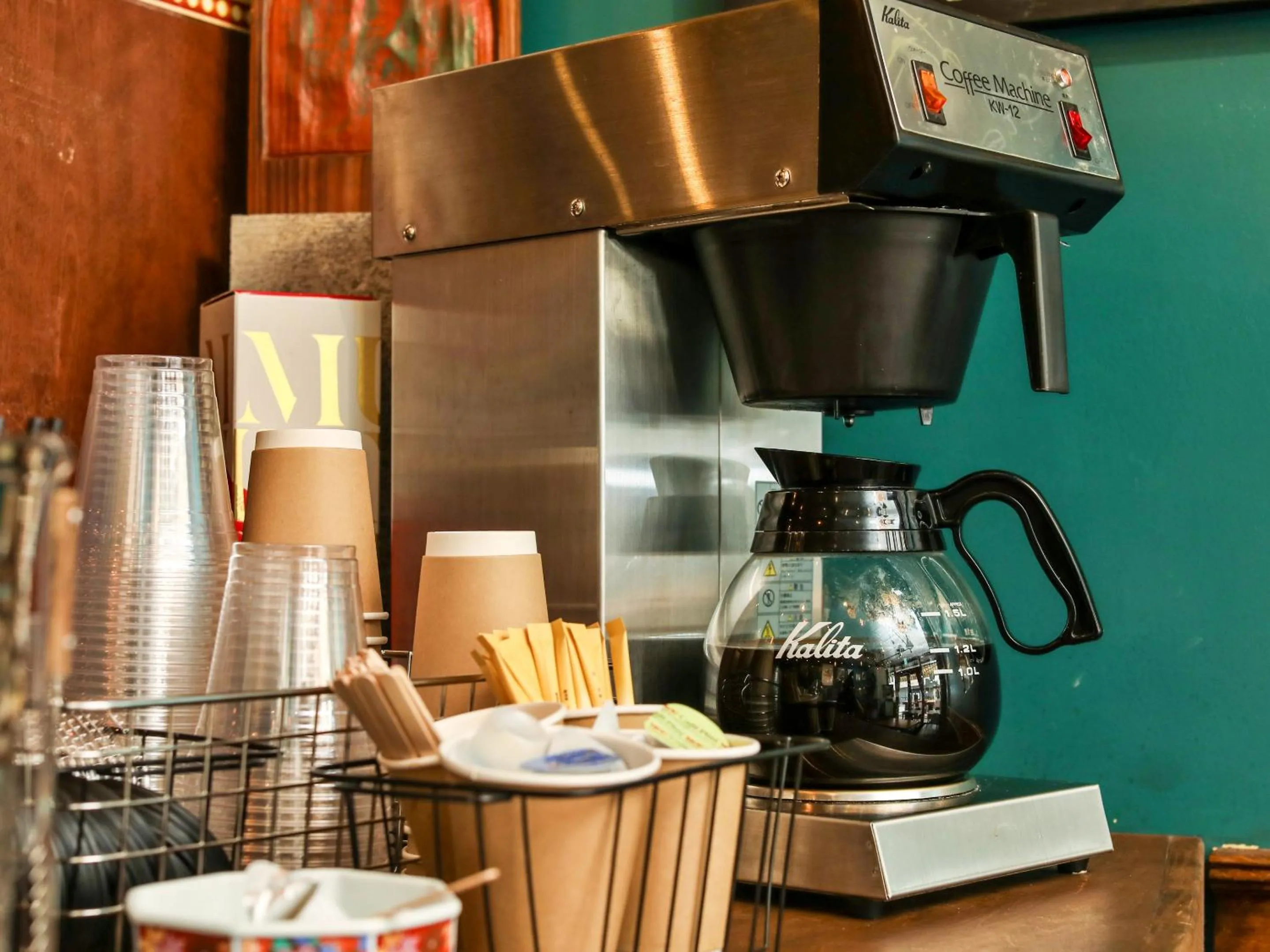 Breakfast in Hotel 385