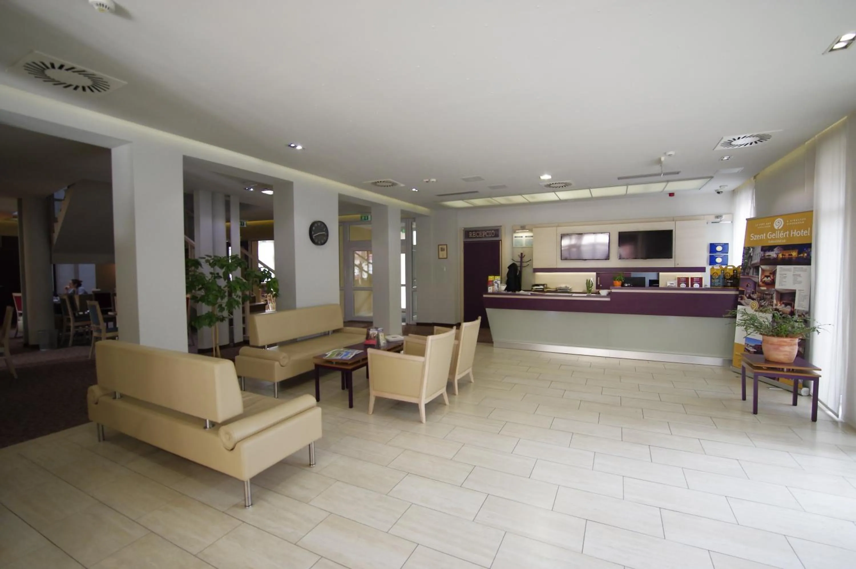 Lobby or reception in Szent Gellért Hotel