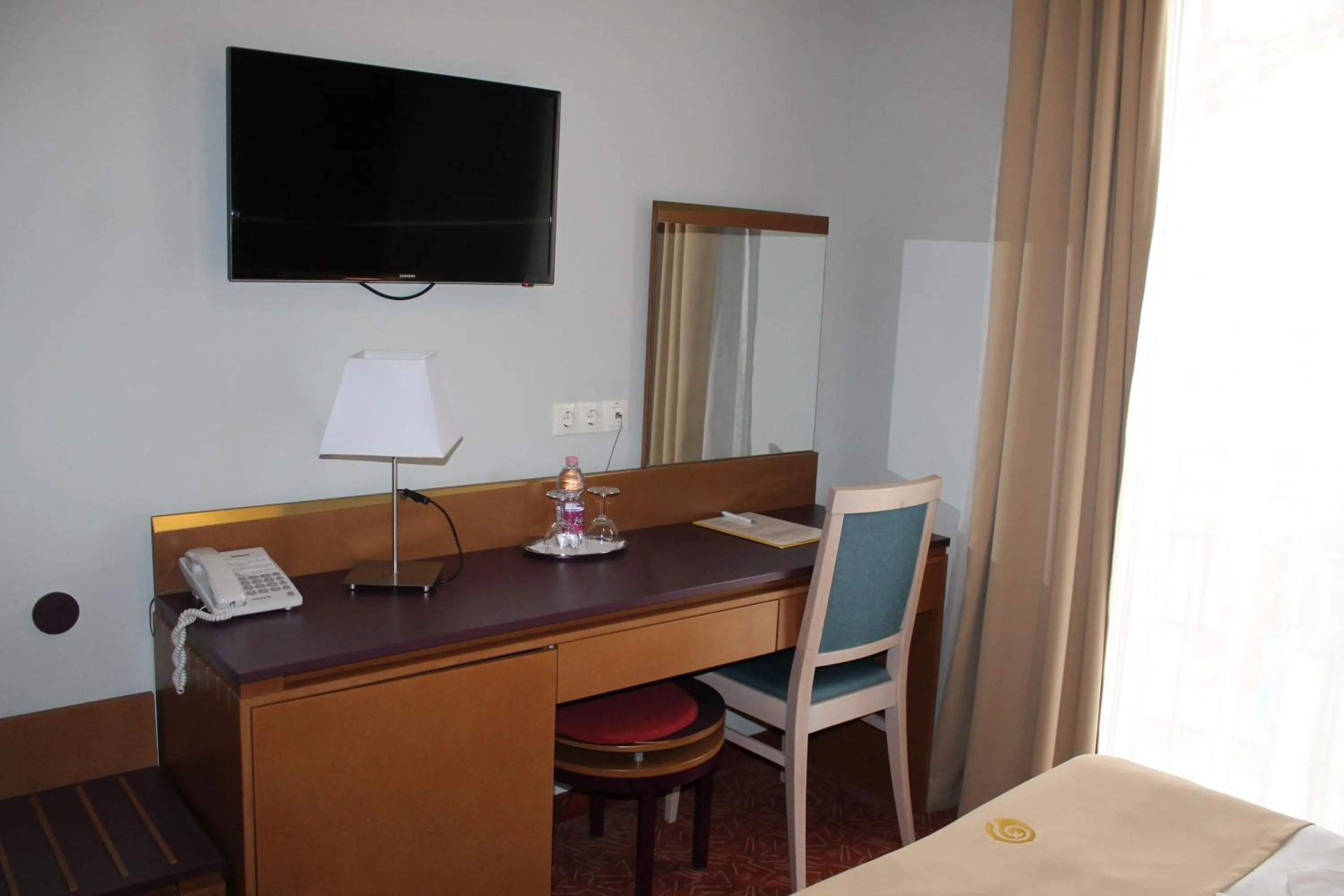 TV and multimedia in Szent Gellért Hotel