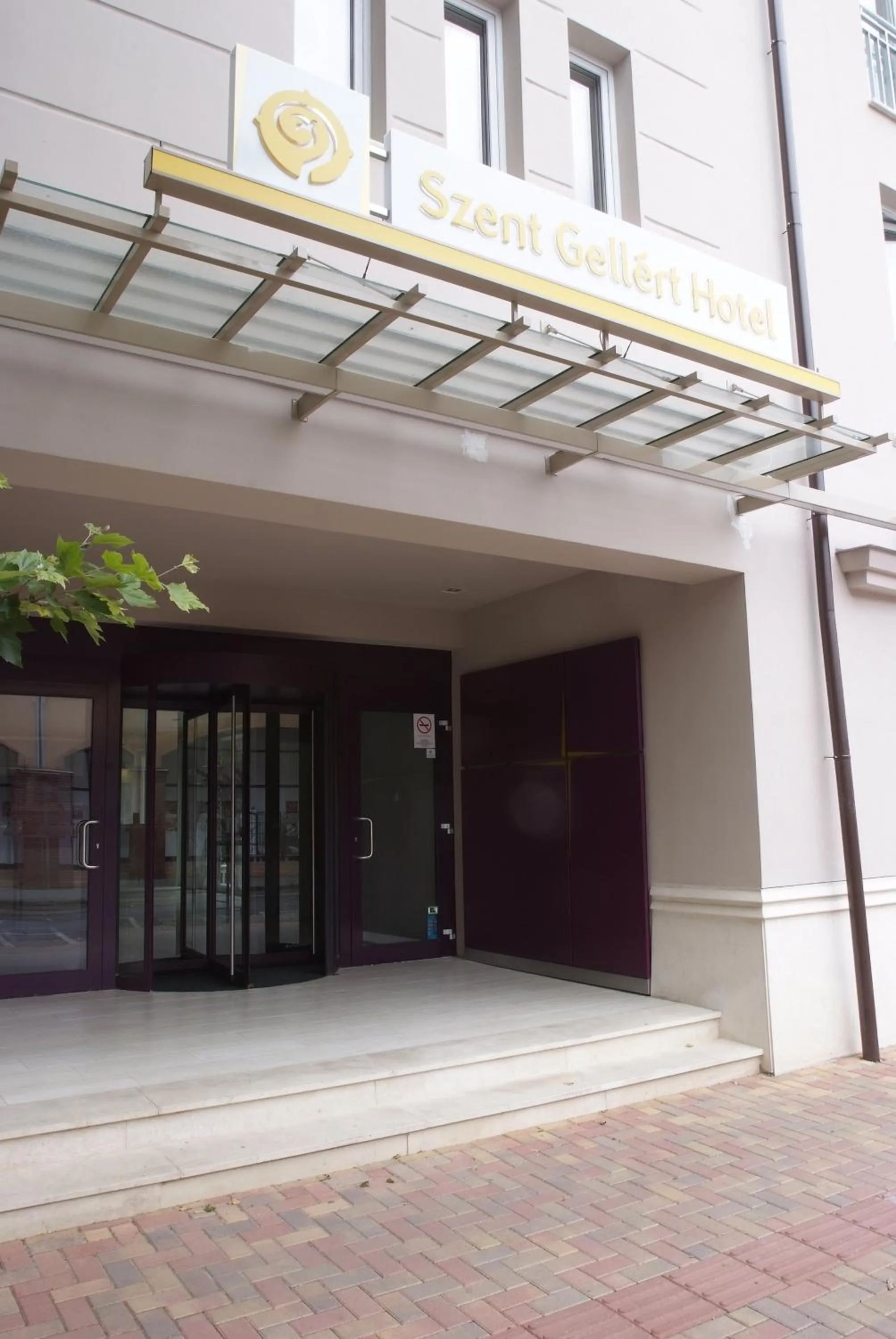 Facade/entrance in Szent Gellért Hotel