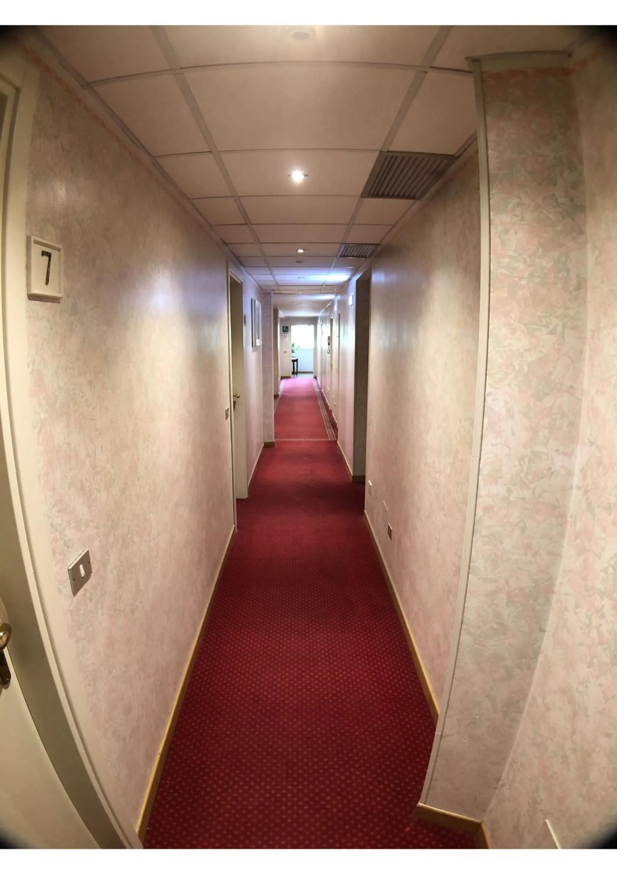 Inner courtyard view in Hotel La Bussola