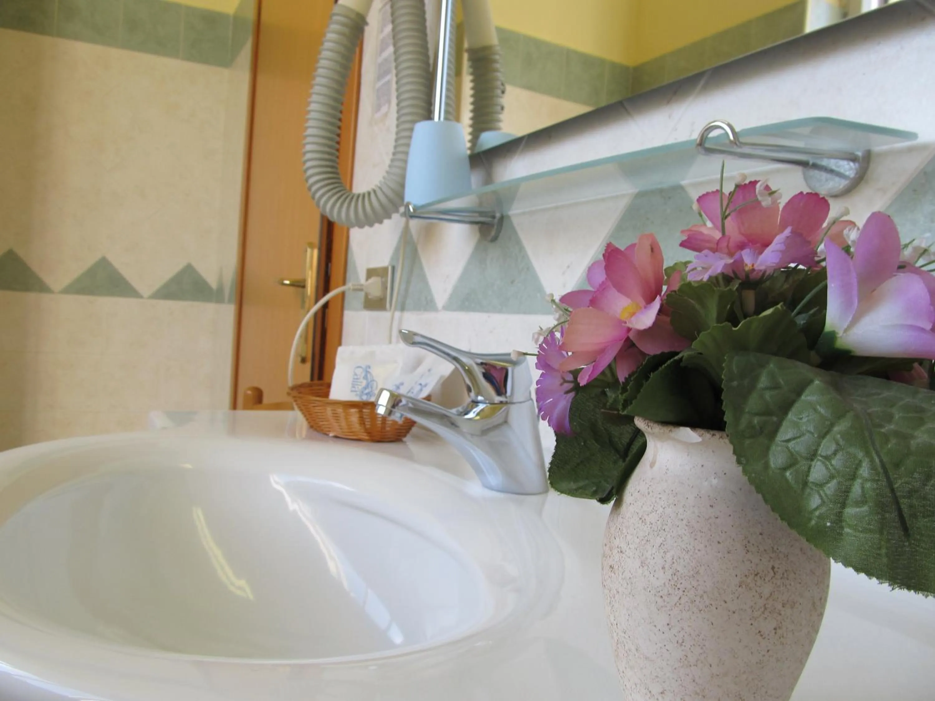 Bathroom in Hotel La Bussola
