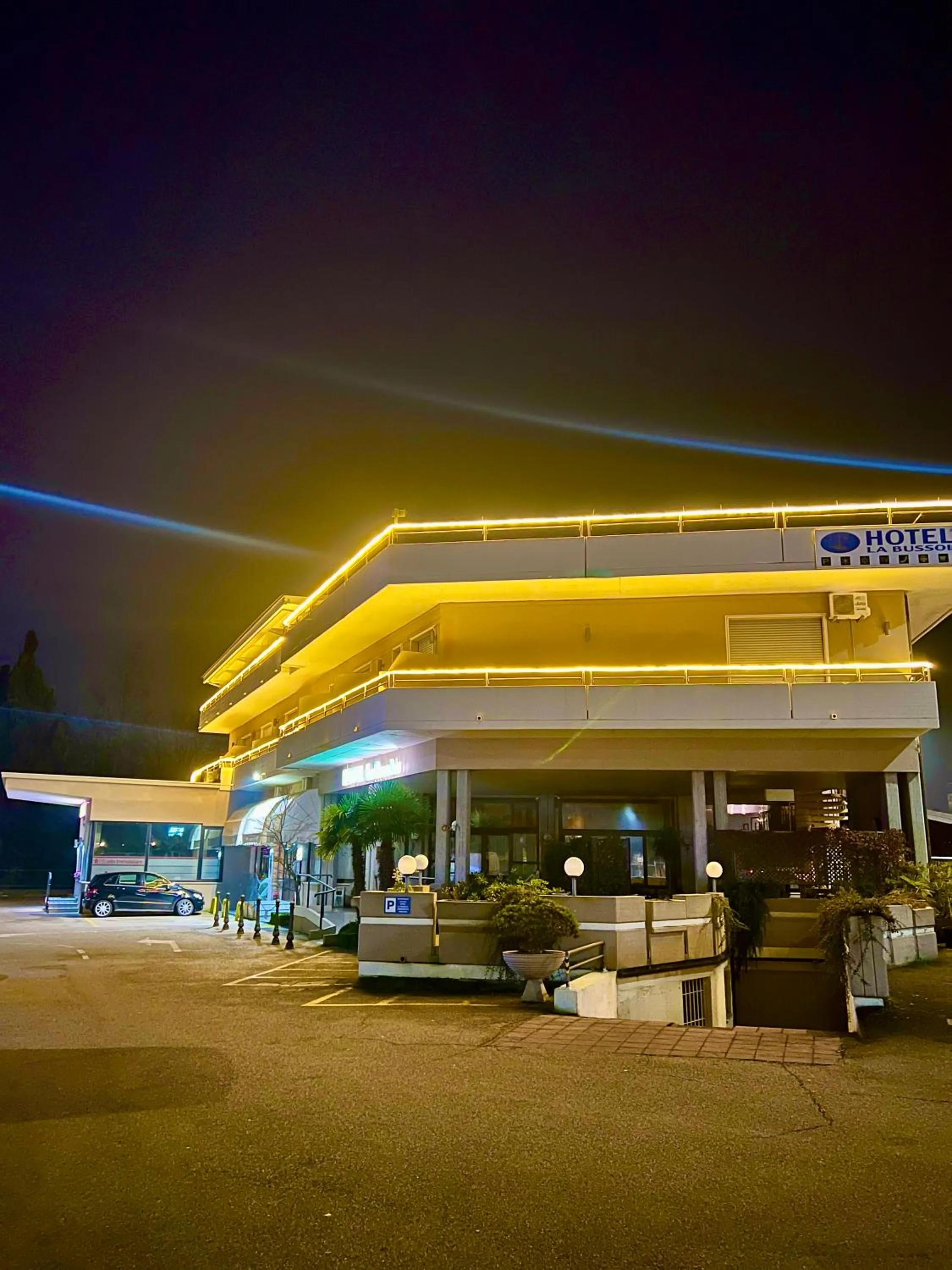 Property building in Hotel La Bussola