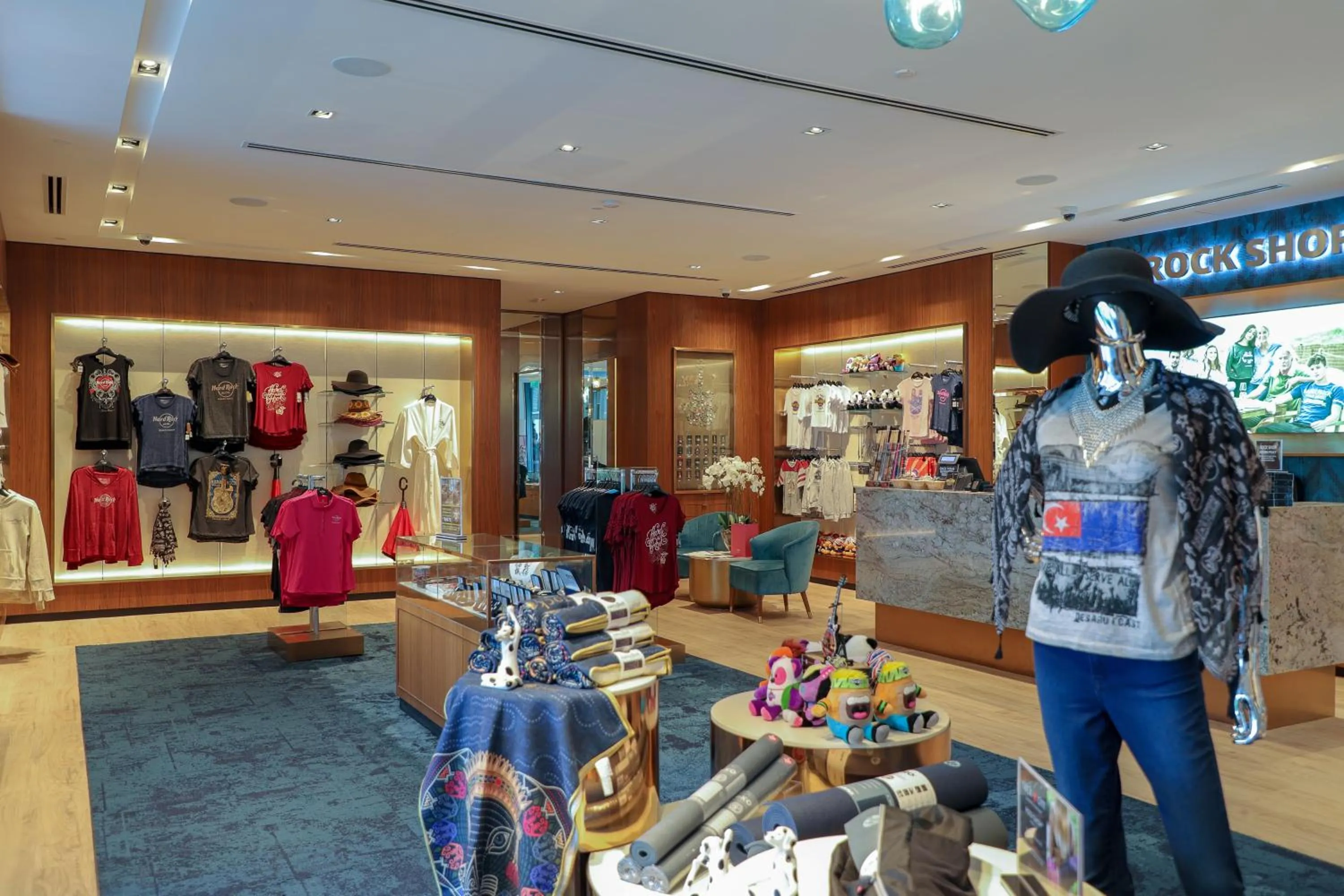 On-site shops in Hard Rock Hotel Desaru Coast