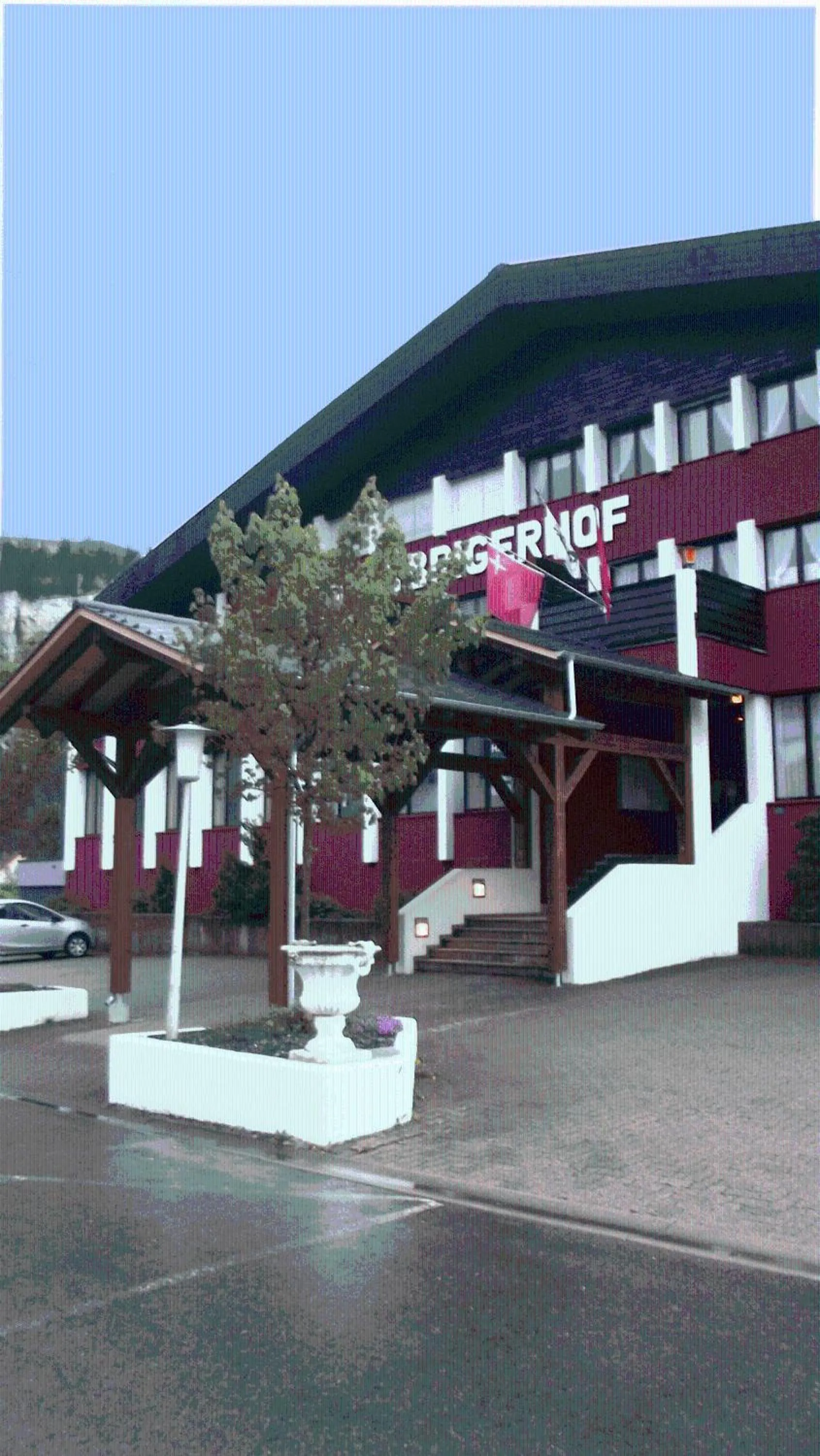 Facade/entrance in Minster Hotel