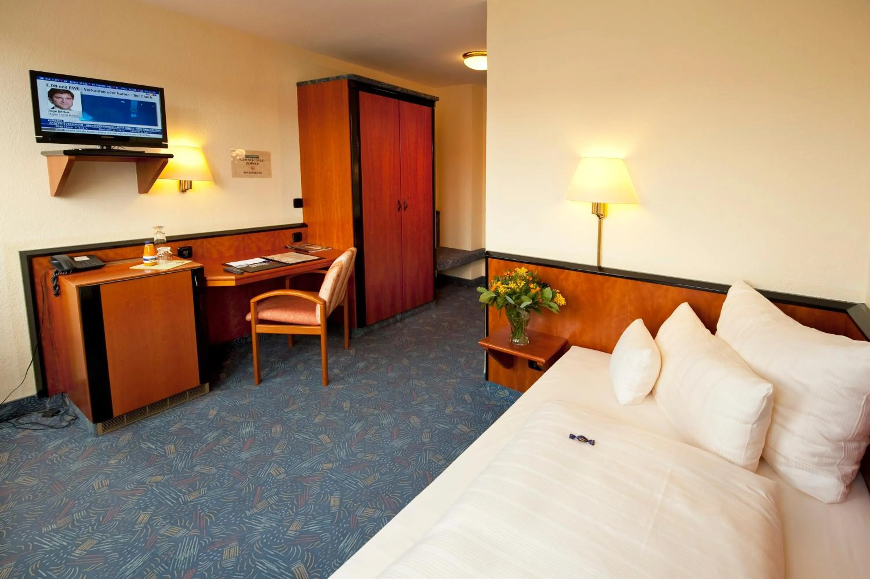 Photo of the whole room, Bed in Advantage Appartements Hotel