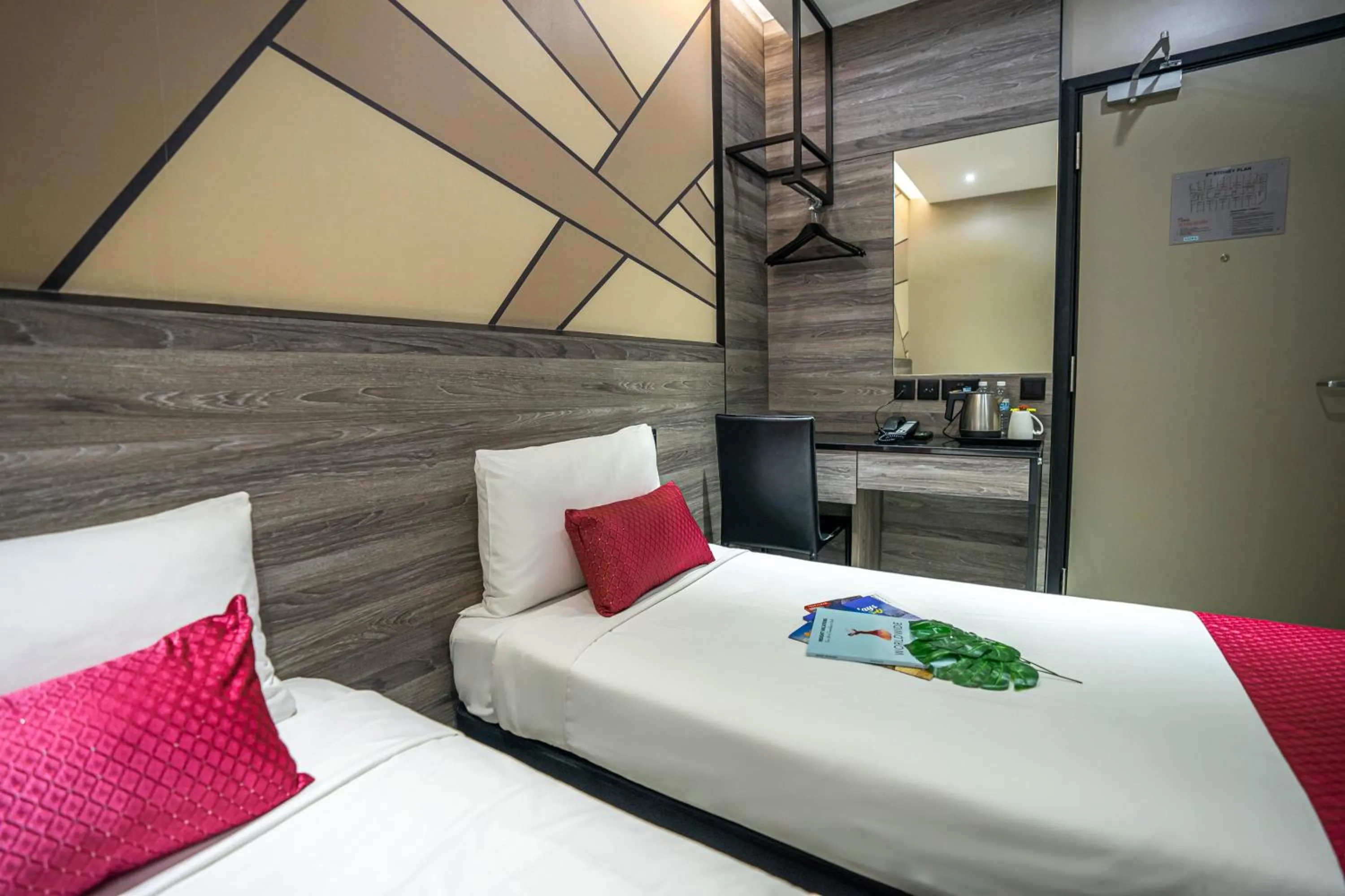 Bed in Hotel 81 Orchid