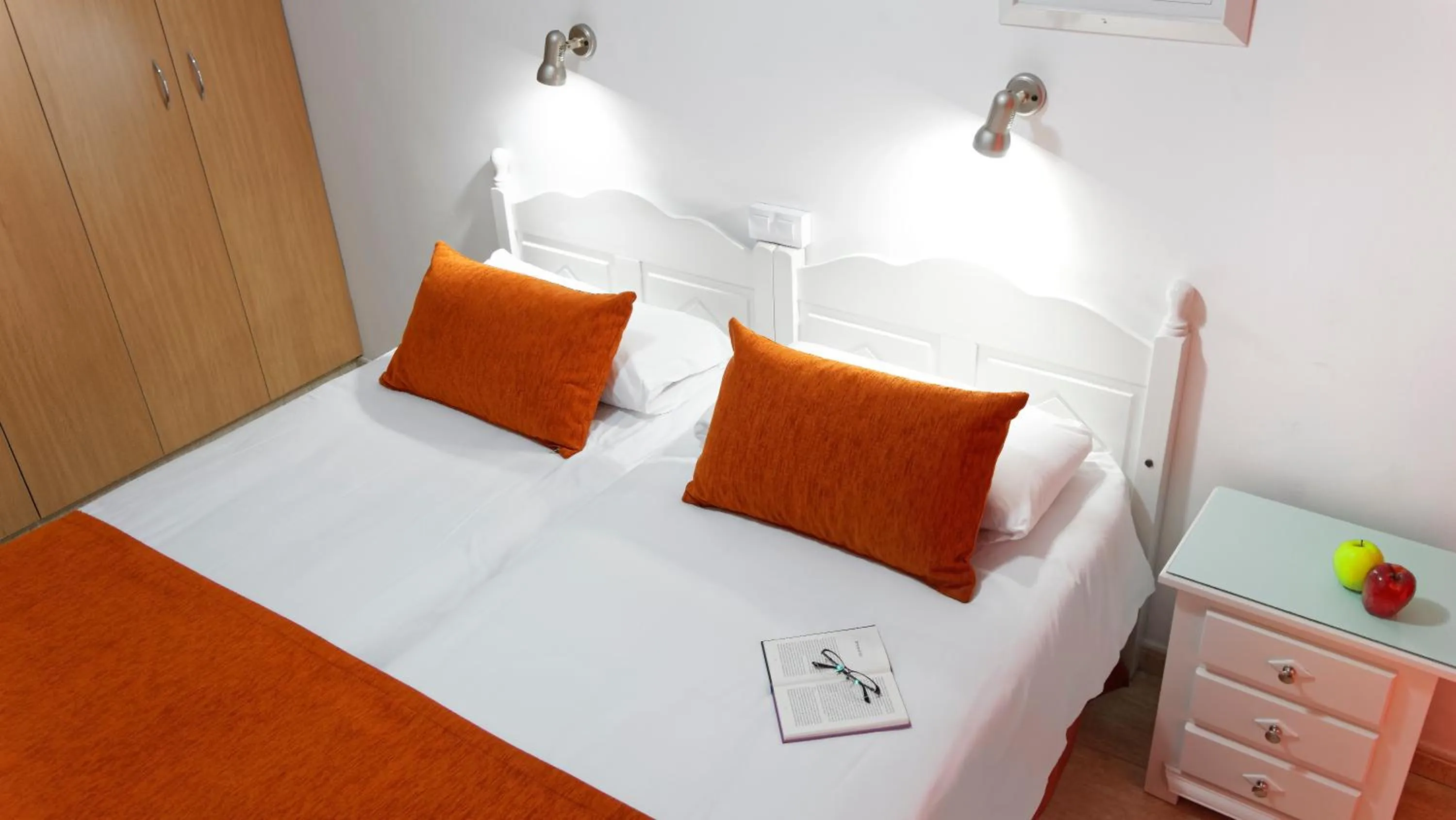 Bed in Jacarandas Beach