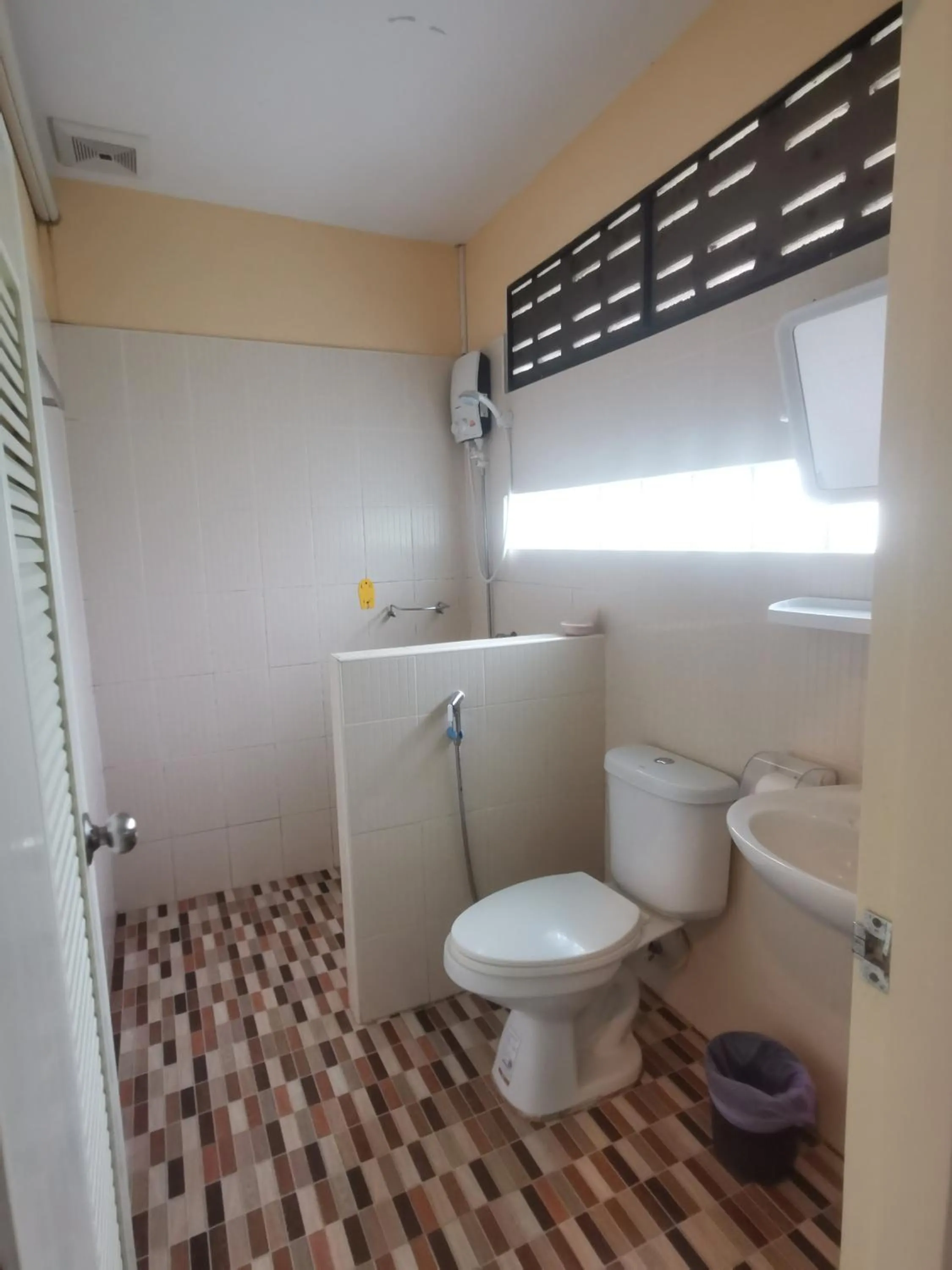 Toilet in Numhom Resort