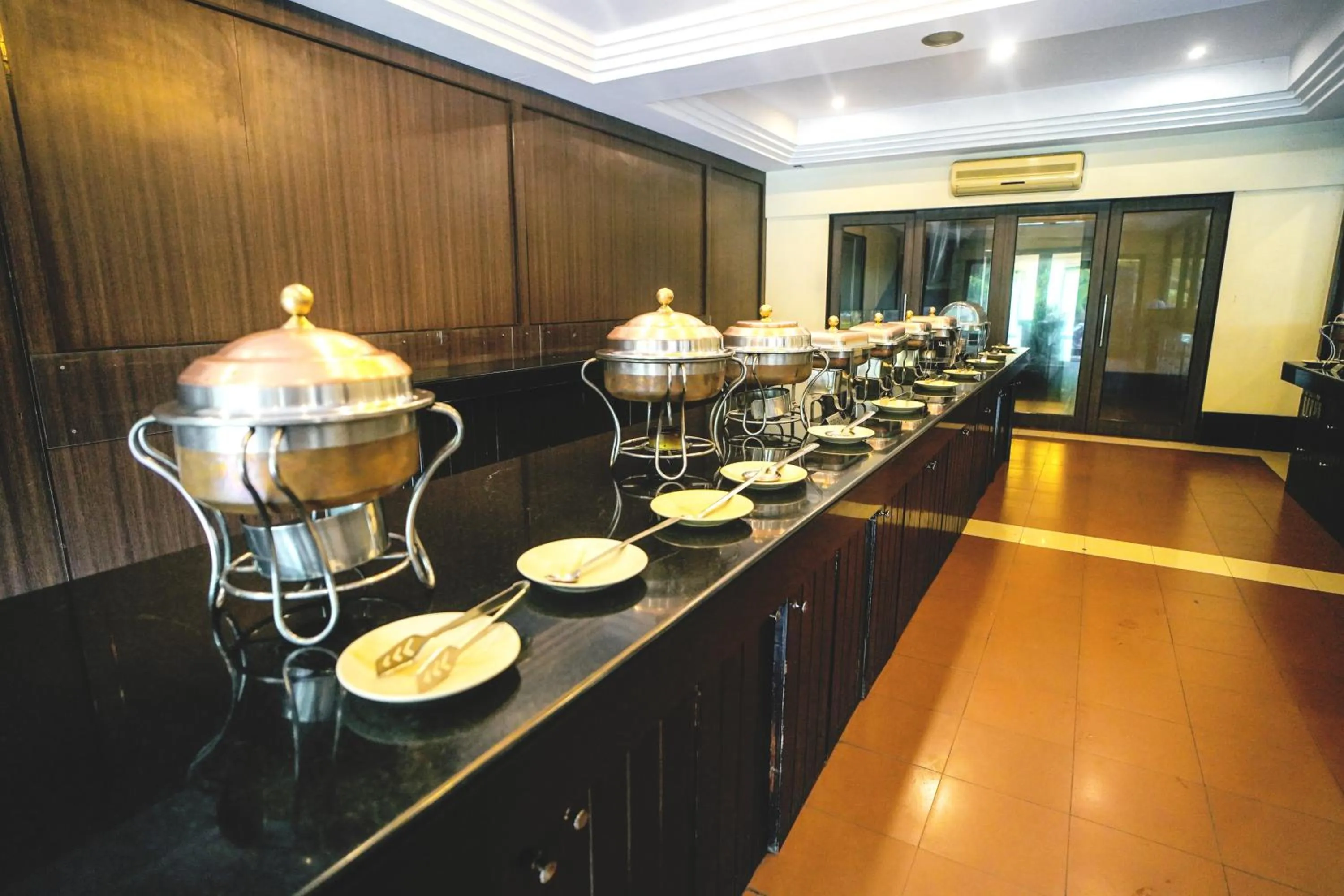 Restaurant/places to eat in Treasure Island Resorts Lonavala