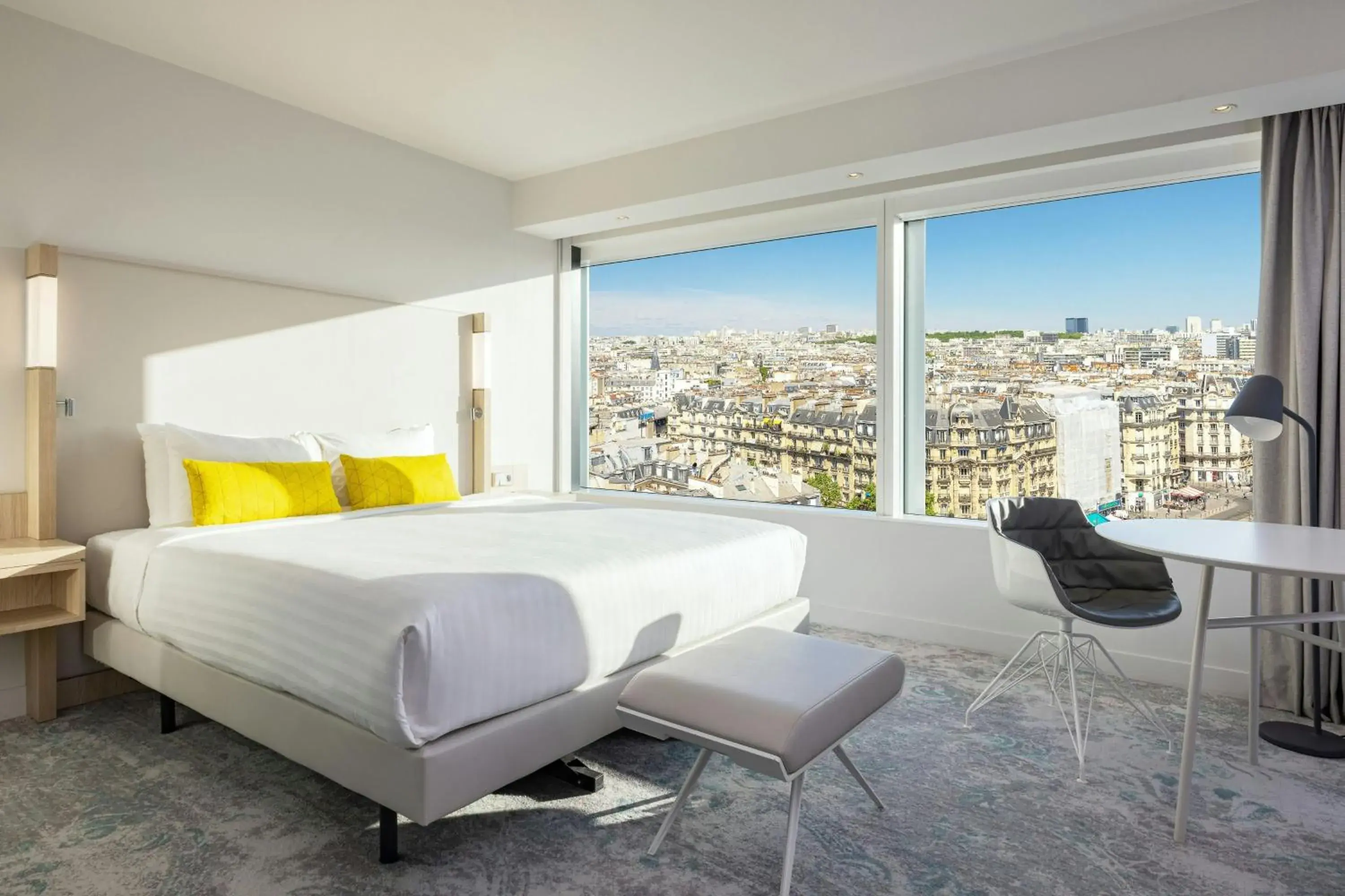 Family Room with Parisian View in Courtyard by Marriott Paris Gare de Lyon Family Room with Parisian View in Courtyard by Marriott Paris Gare de Lyon