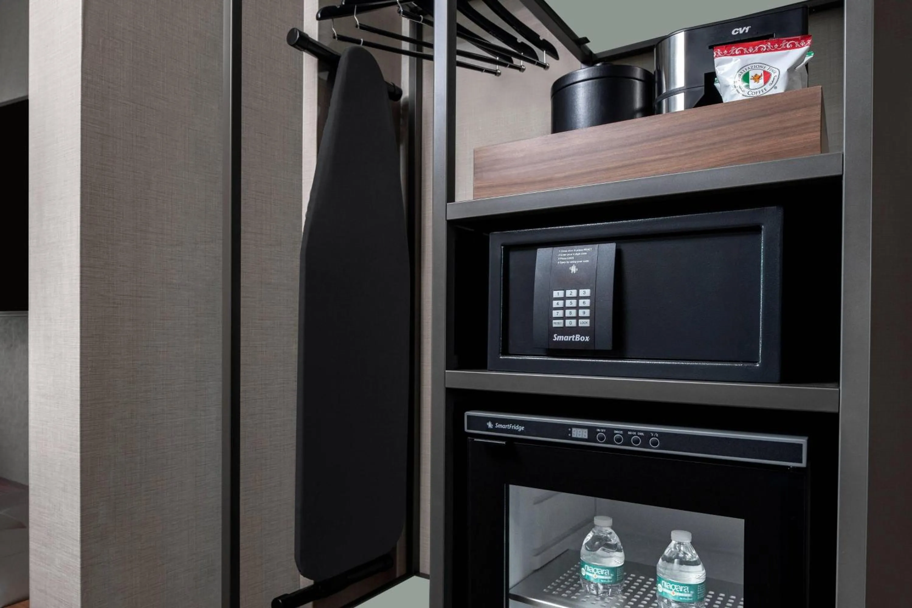 Photo of the whole room in AC Hotel by Marriott Pittsburgh Downtown