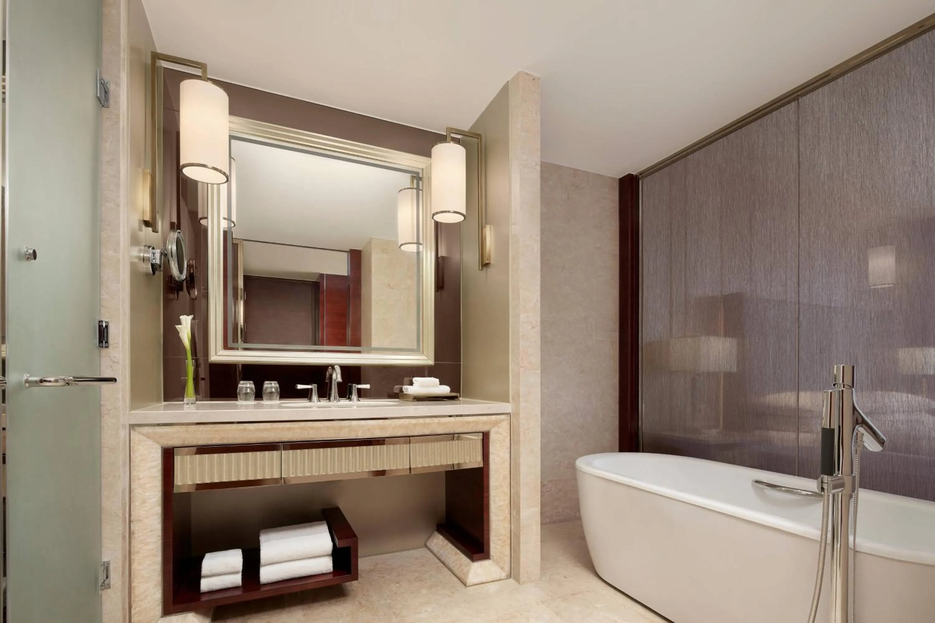 Bathroom in The International Trade City, Yiwu - Marriott Executive Apartments