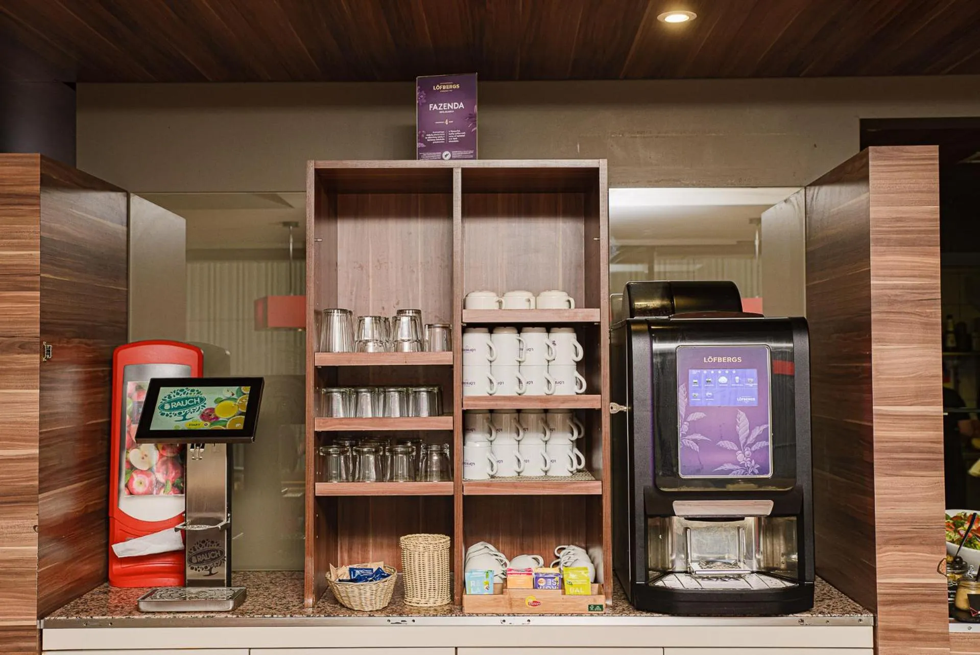 Restaurant/places to eat in Ibis Kaunas Centre