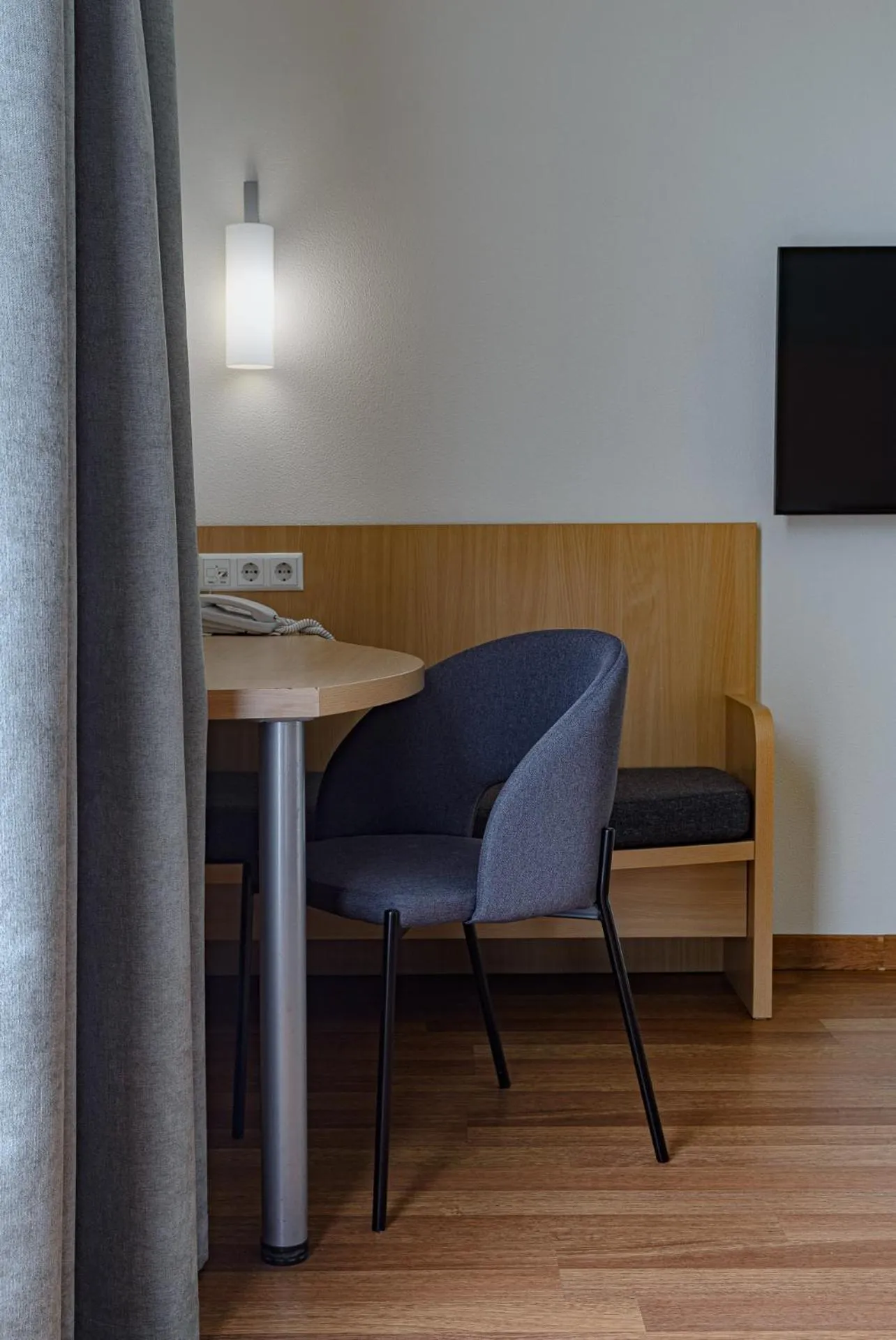 Photo of the whole room in Ibis Kaunas Centre