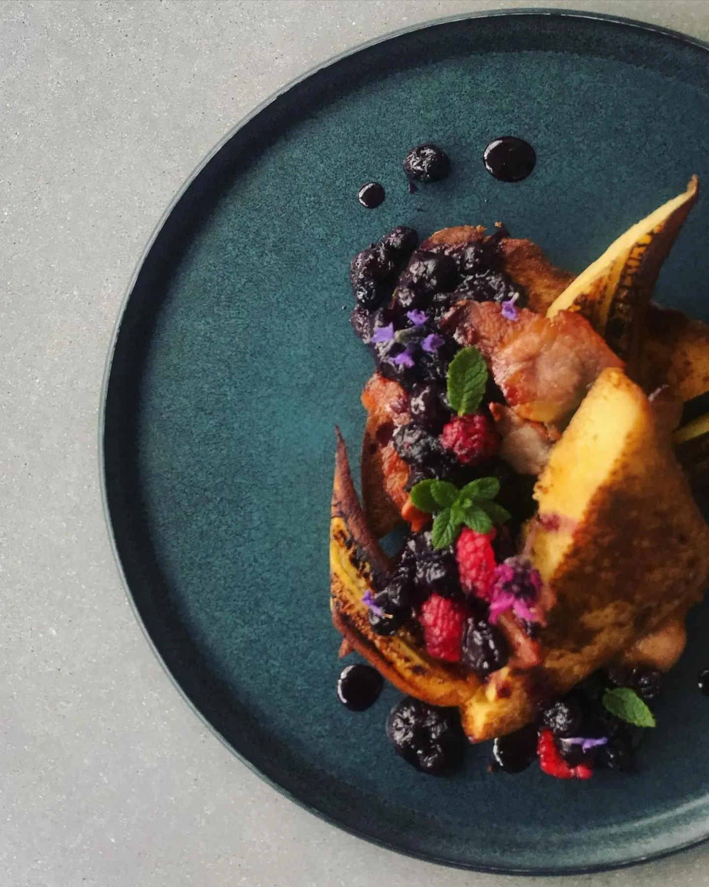 Restaurant/places to eat in Le Quartier Francais