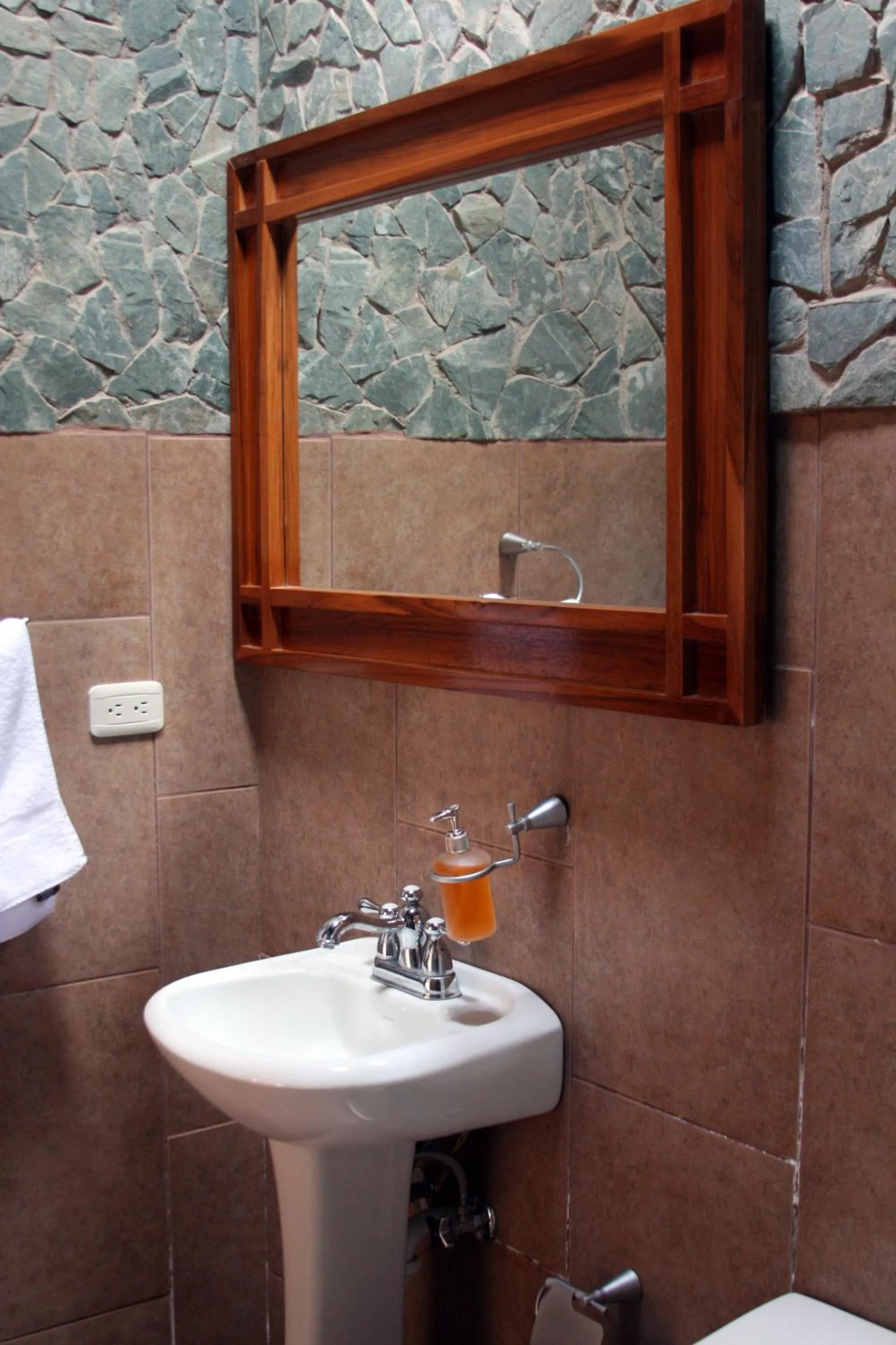 Bathroom in Hosteria Cananvalle
