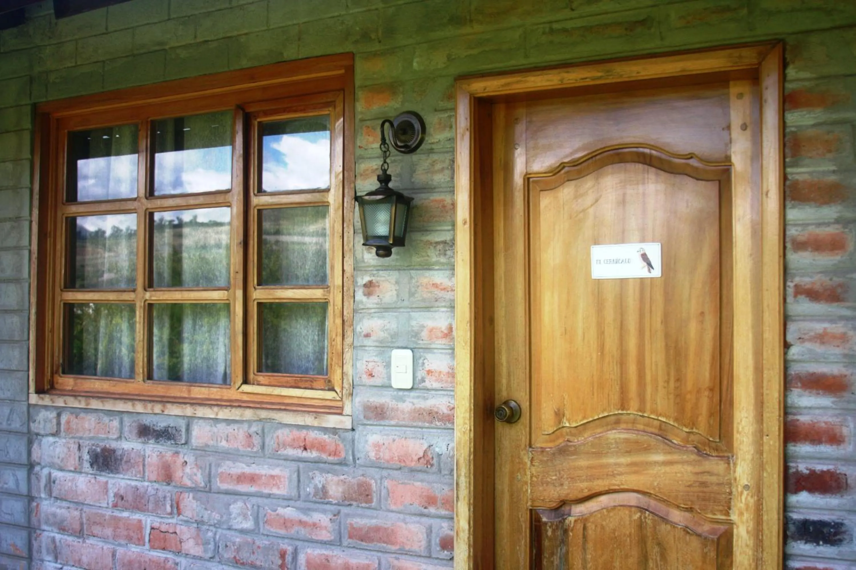Facade/entrance in Hosteria Cananvalle