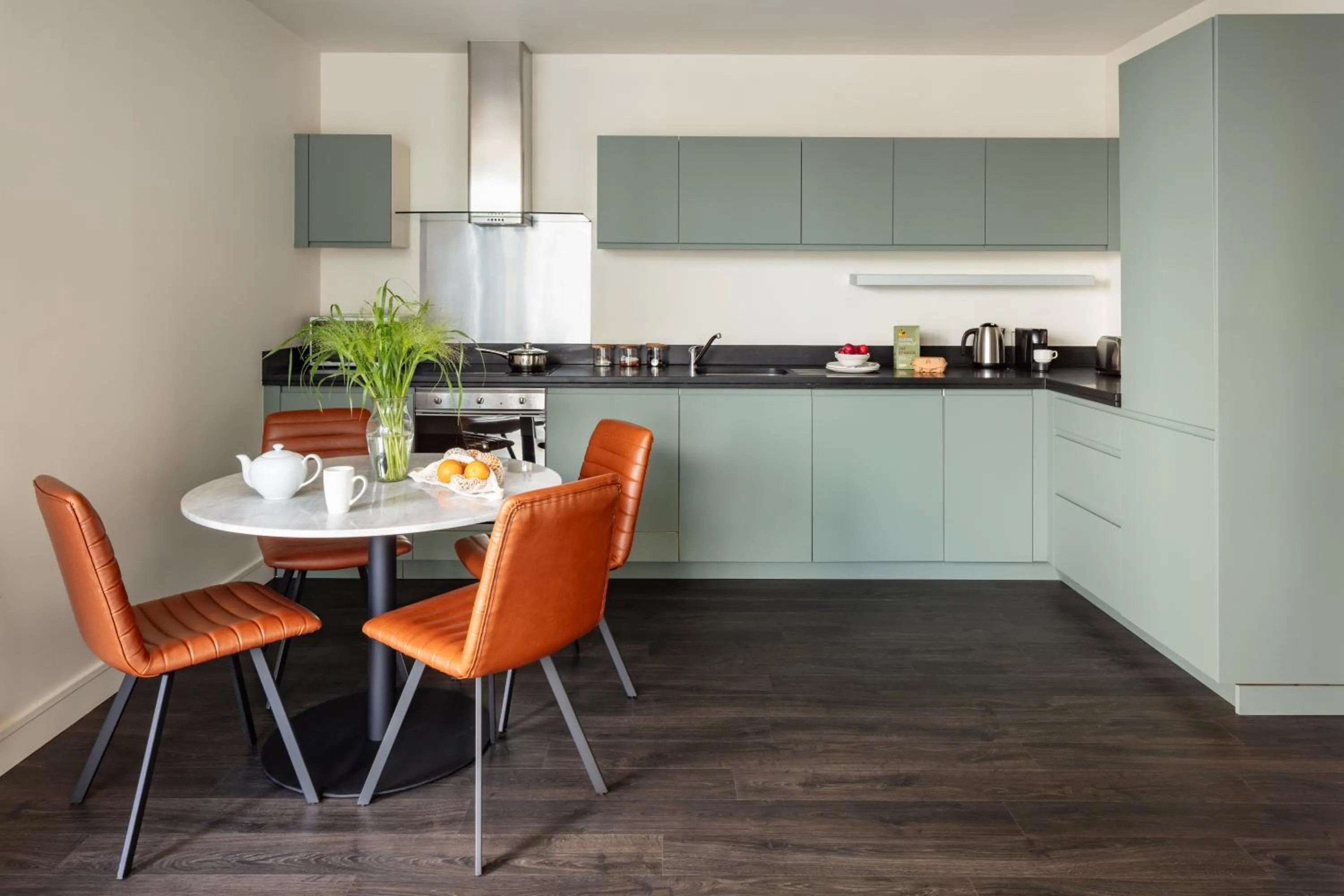 Kitchen or kitchenette in Marlin Canary Wharf