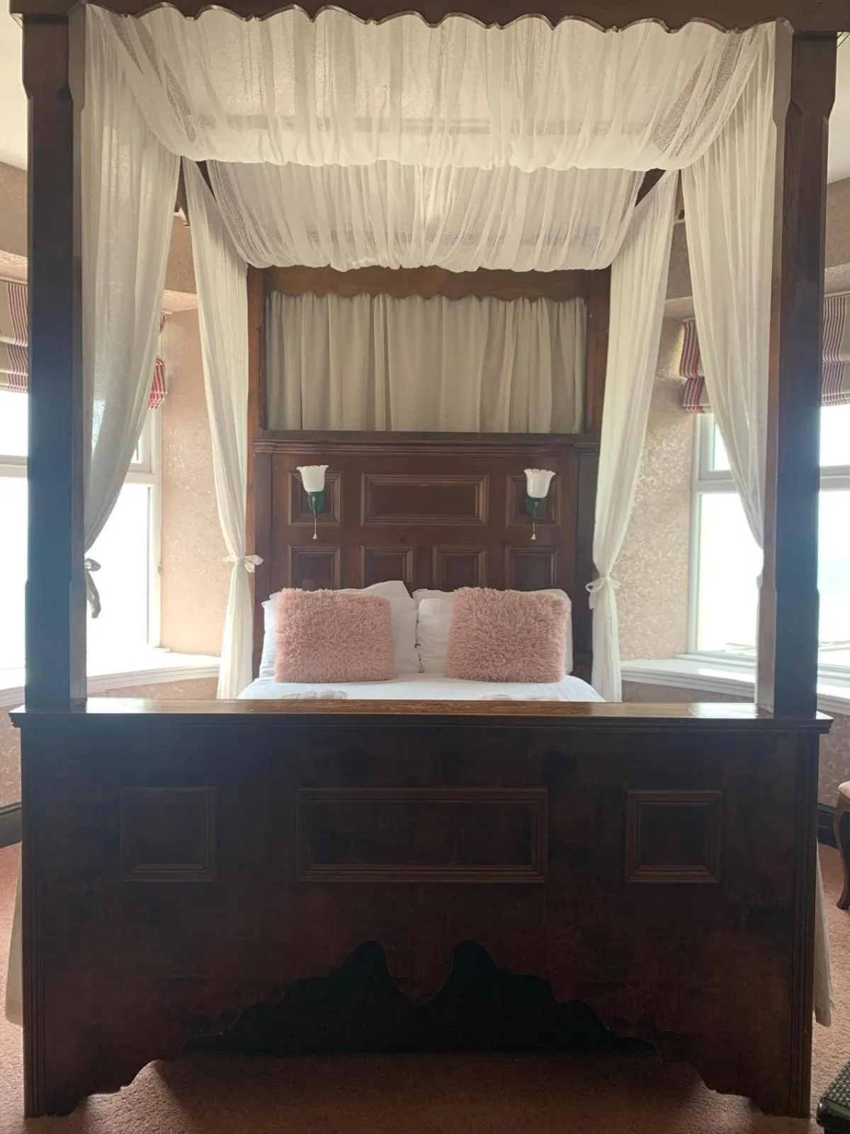 Bed in Tyr Graig Castle