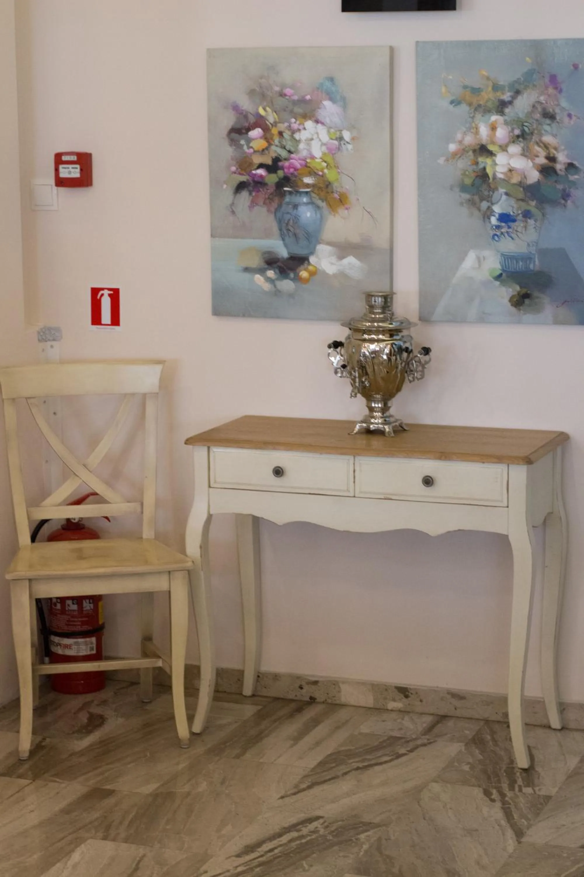 Decorative detail in Hotel Europe