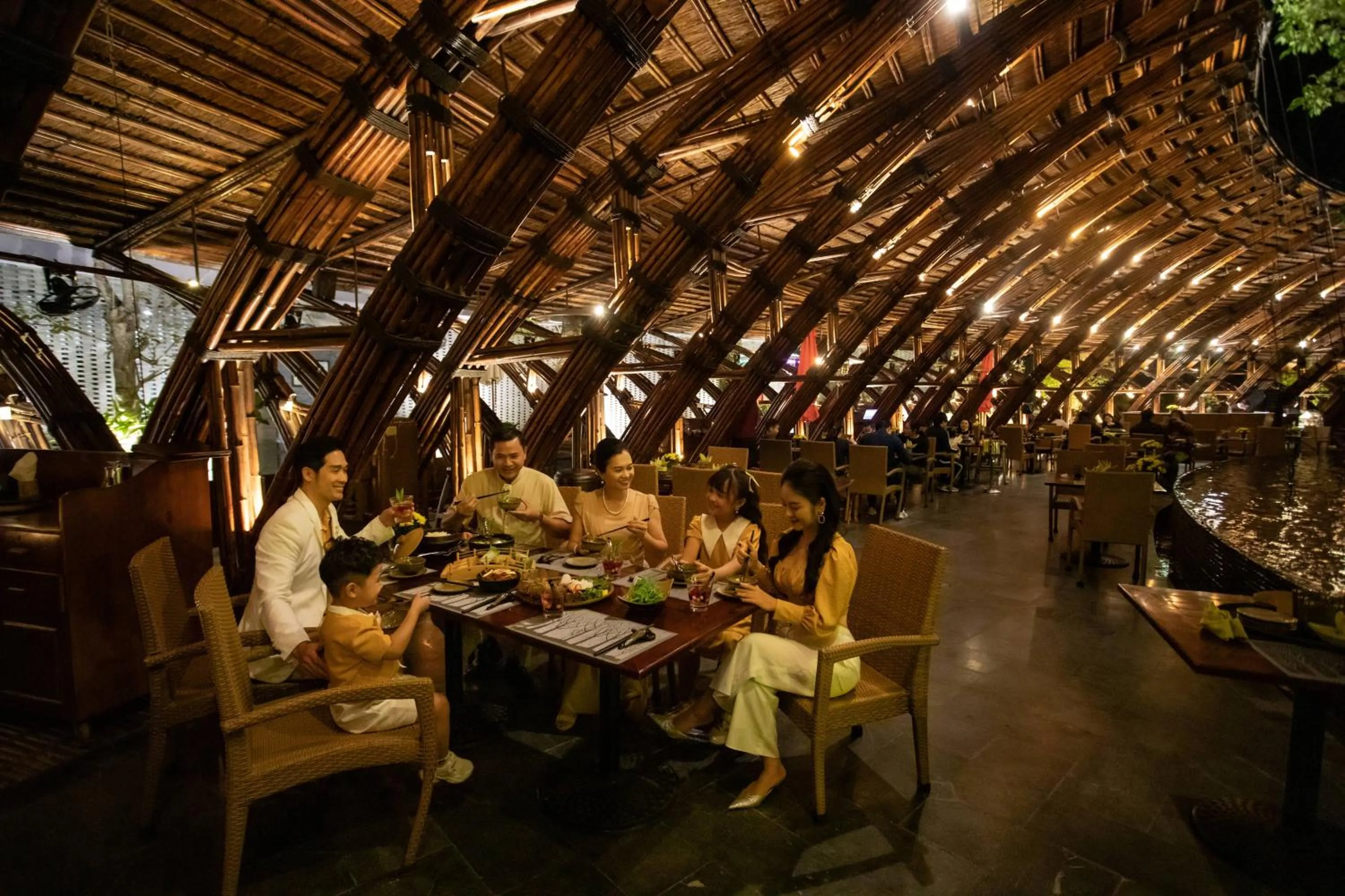 Restaurant/places to eat in Flamingo Resort Dai Lai