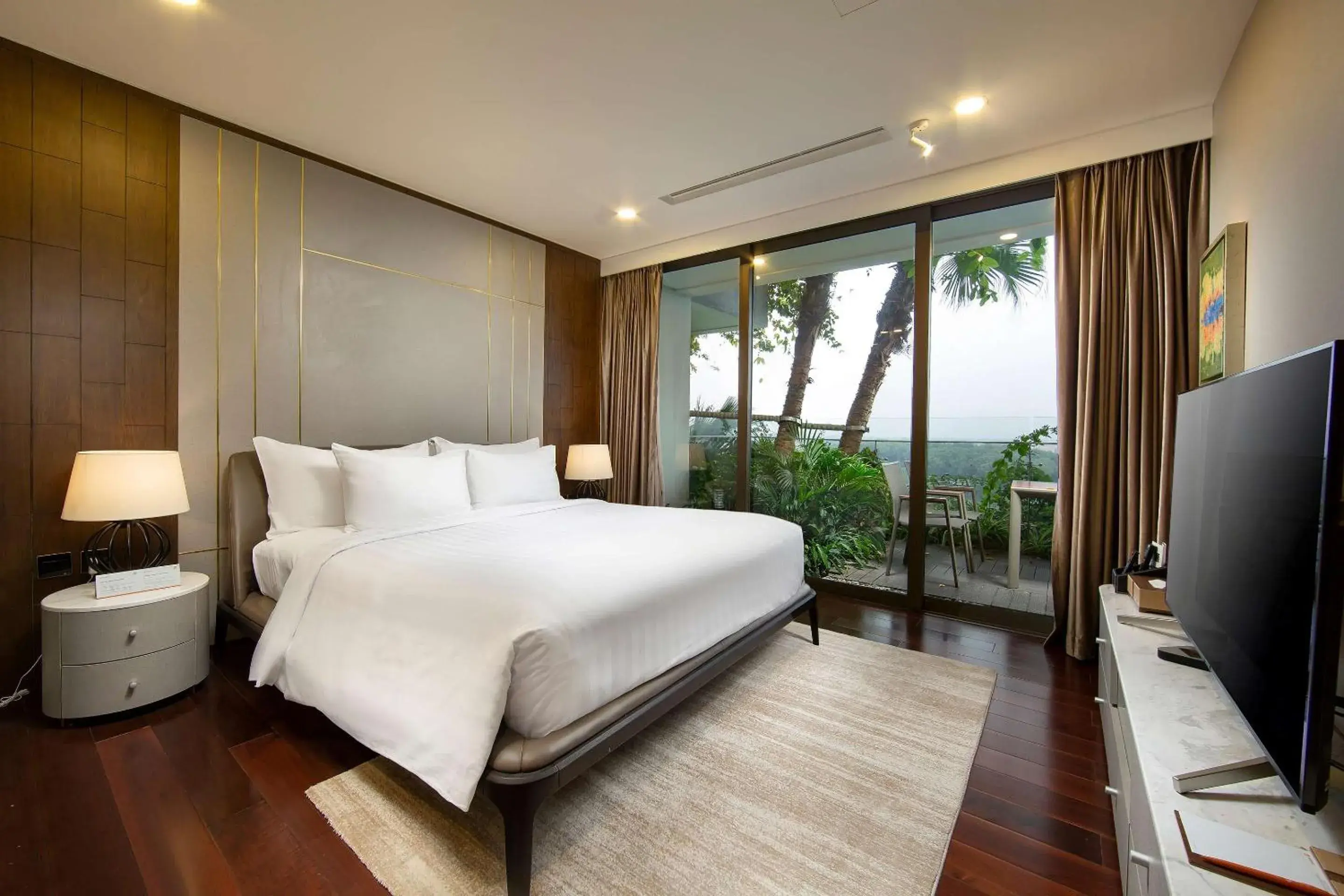 Premier Sky King in Flamingo Resort Dai Lai Premier Sky King in Flamingo Resort Dai Lai