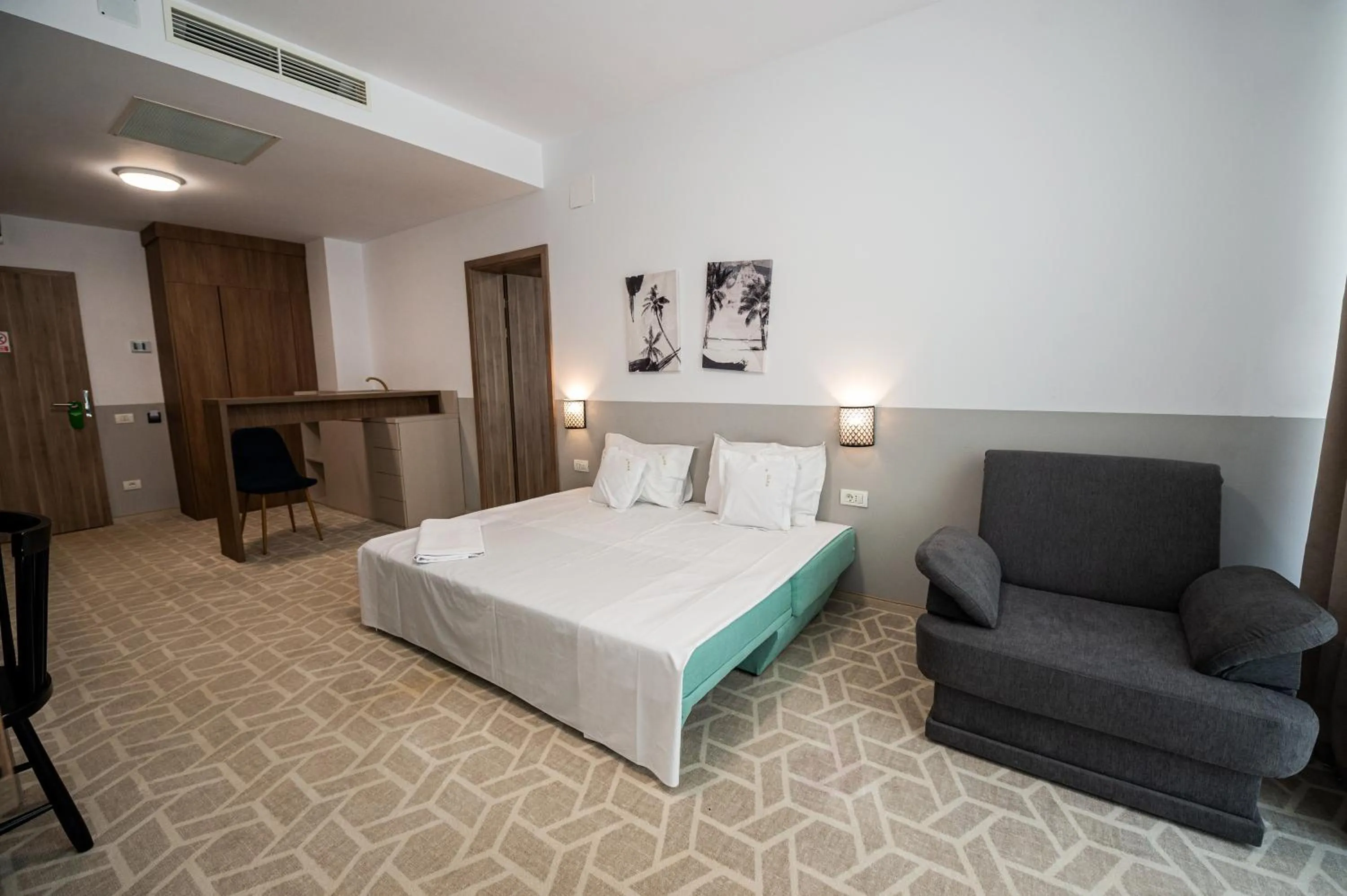 Bed in Hotel Clas Mamaia Nord