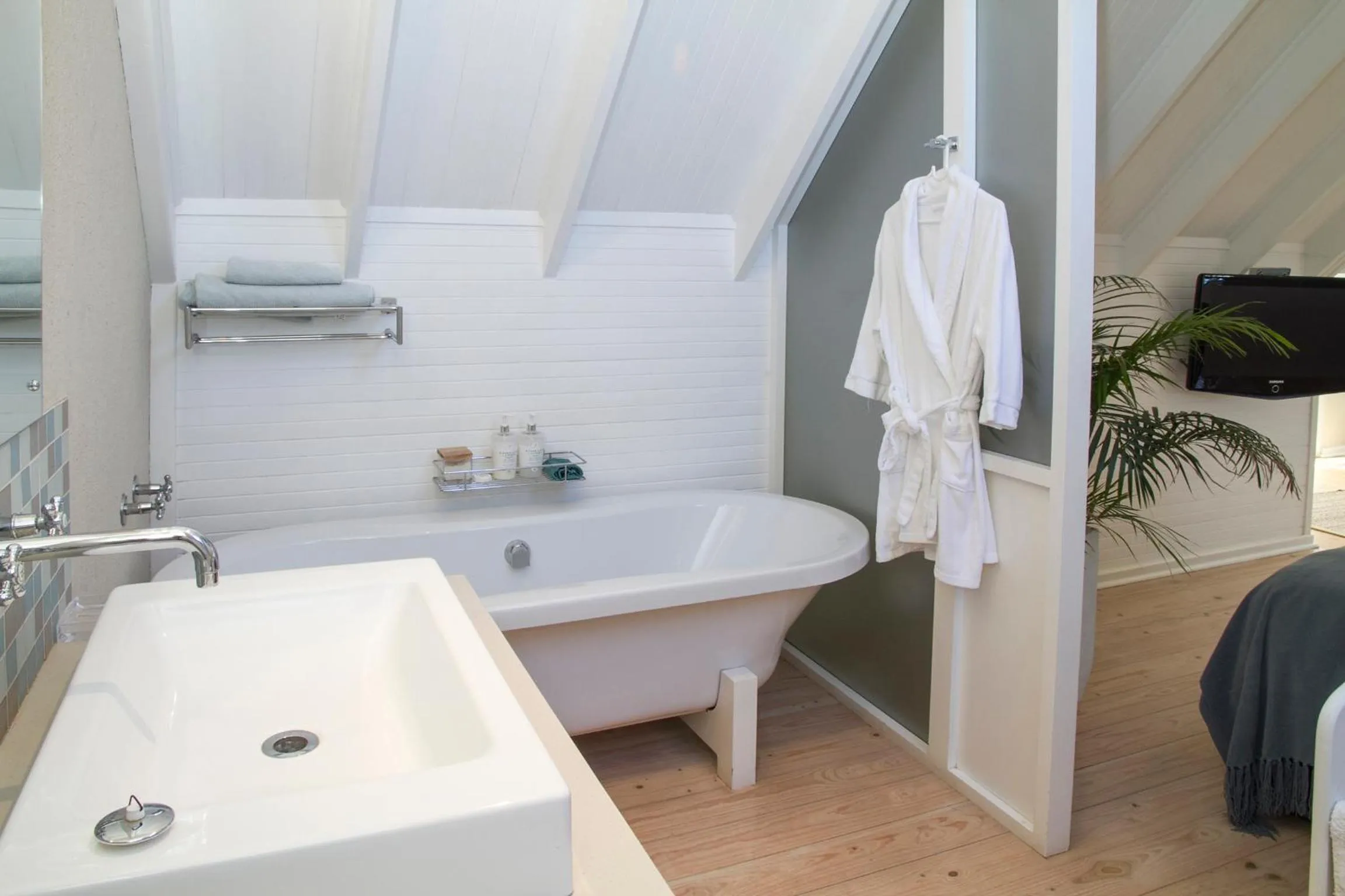 Bathroom in Admiralty Beach House