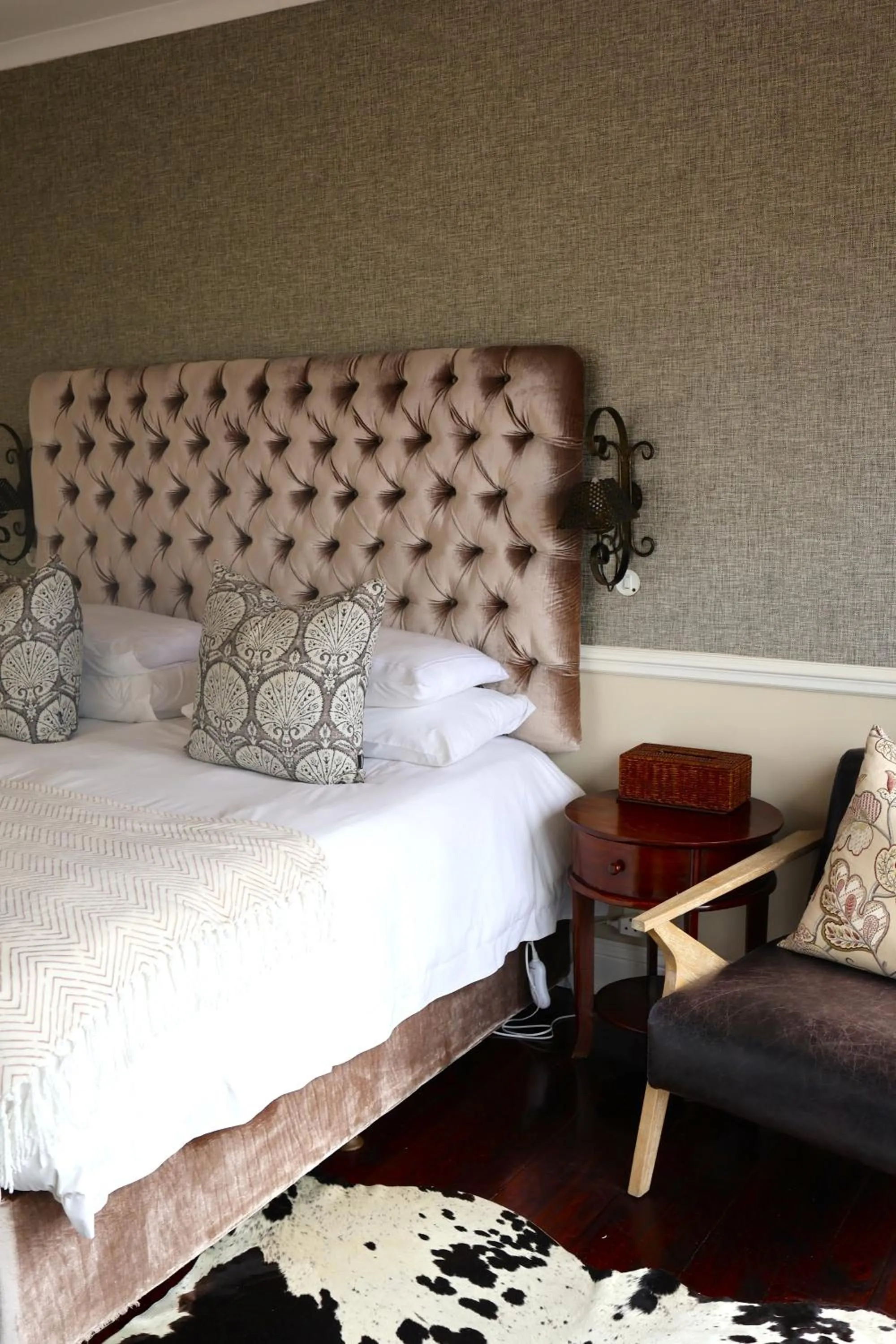 Bed in Admiralty Beach House