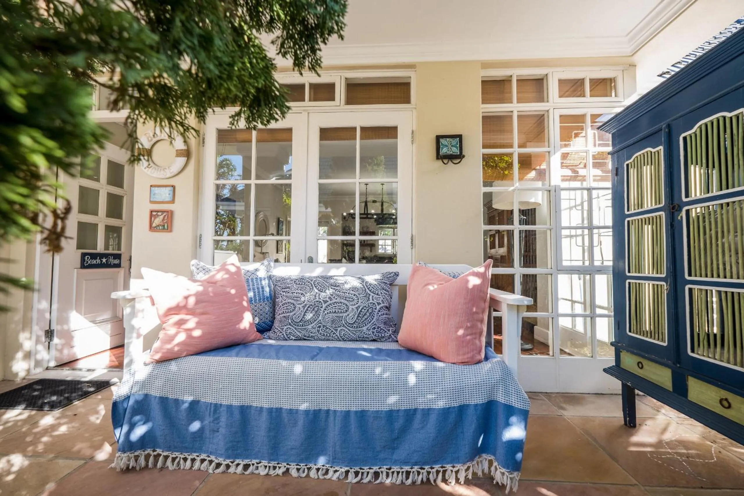 Patio in Admiralty Beach House