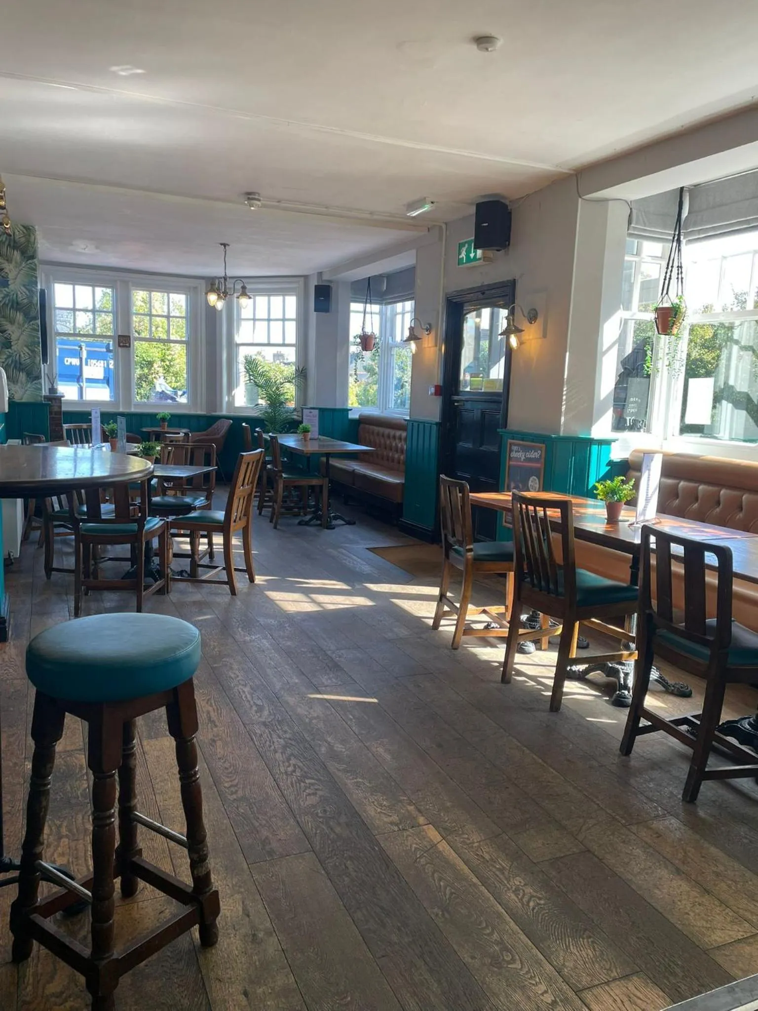 Lounge or bar in The Sydney Arms