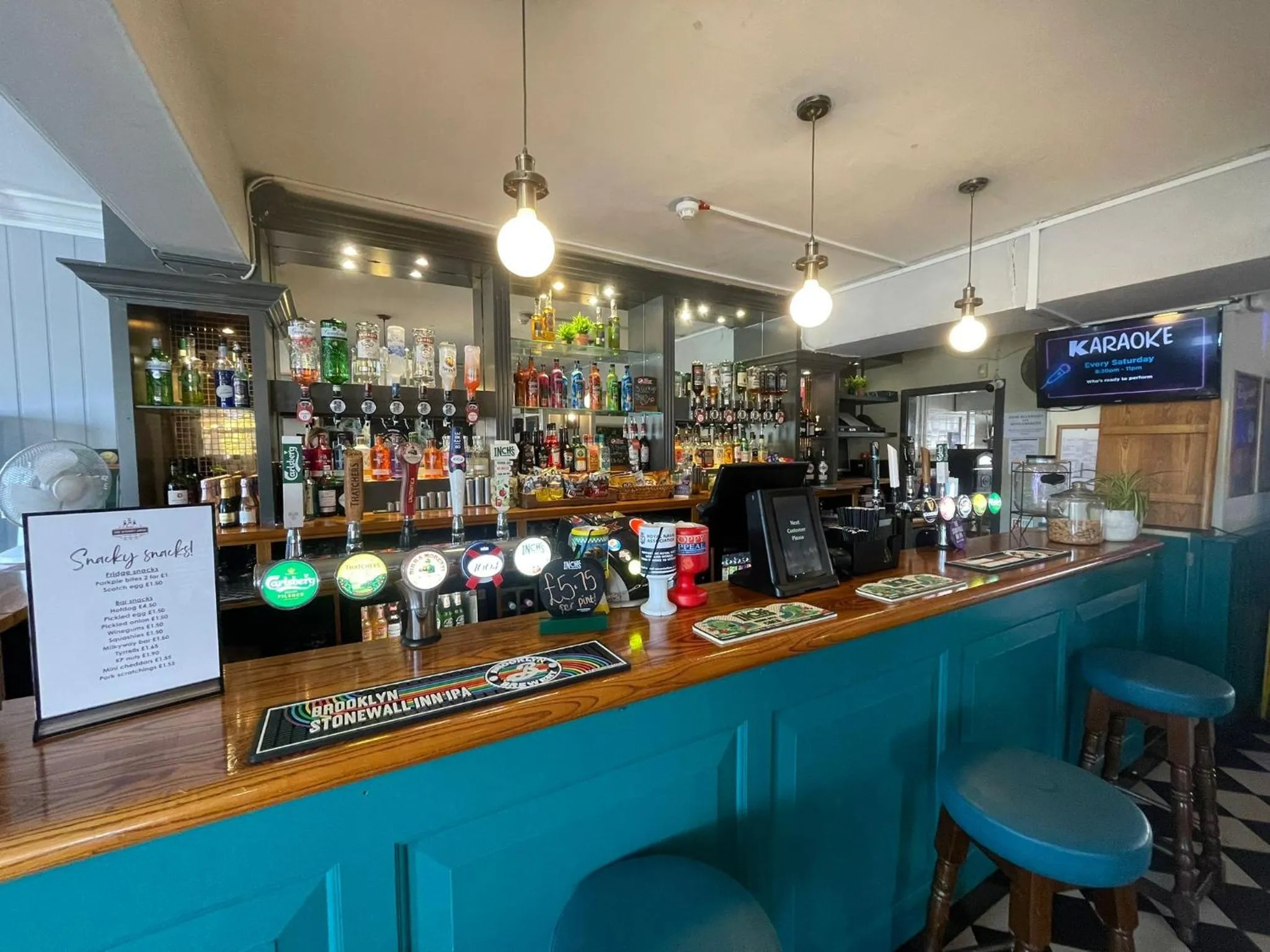 Lounge or bar in The Sydney Arms