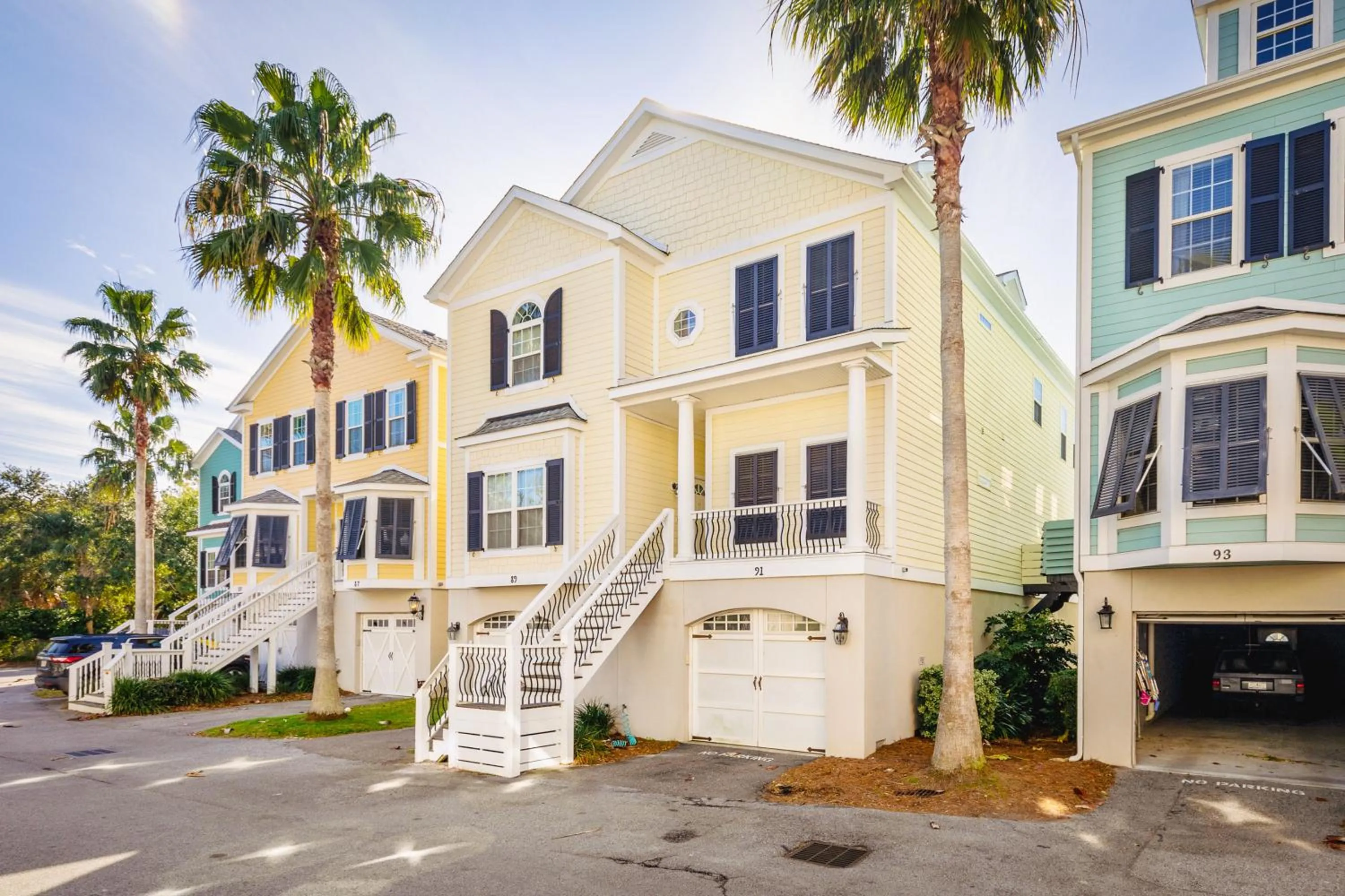 91 Waters Edge Folly Charm