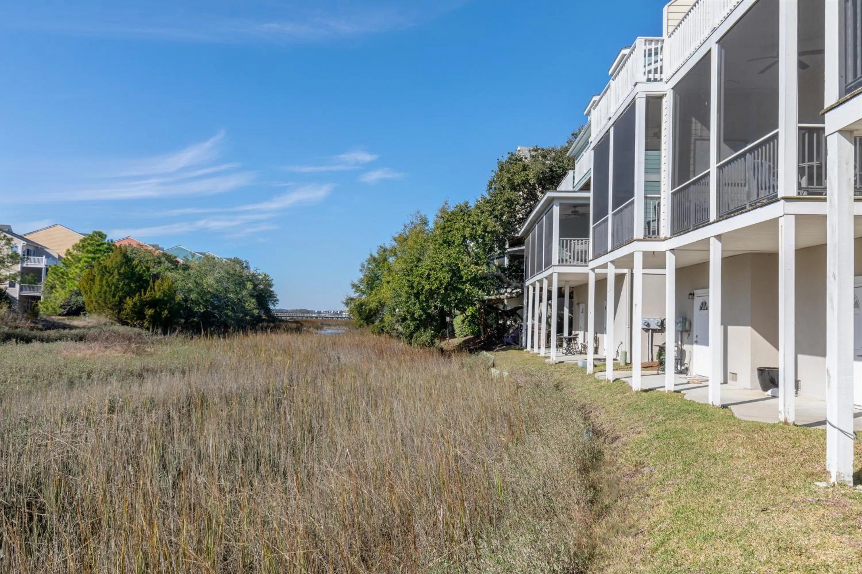 91 Waters Edge Folly Charm