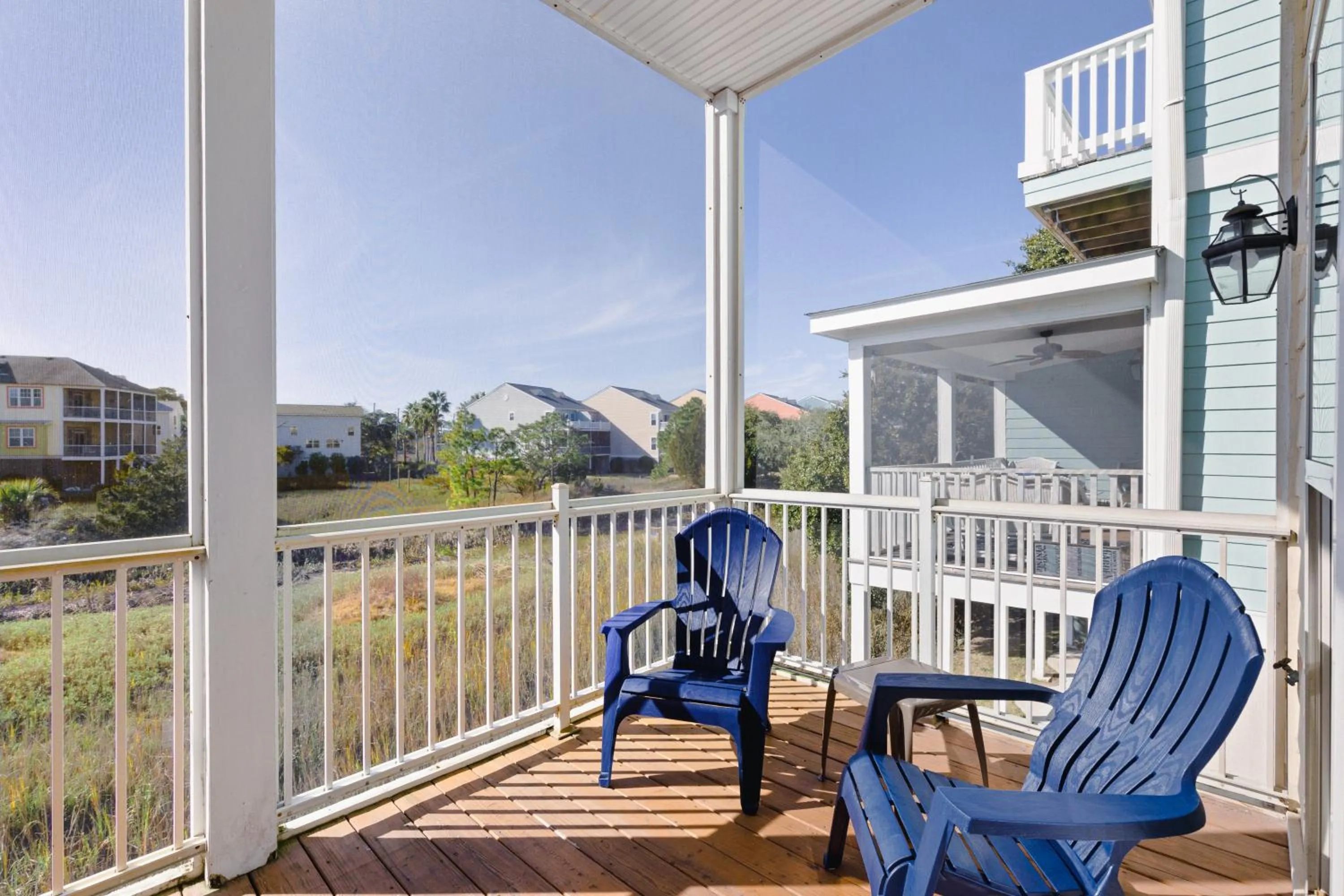 91 Waters Edge Folly Charm