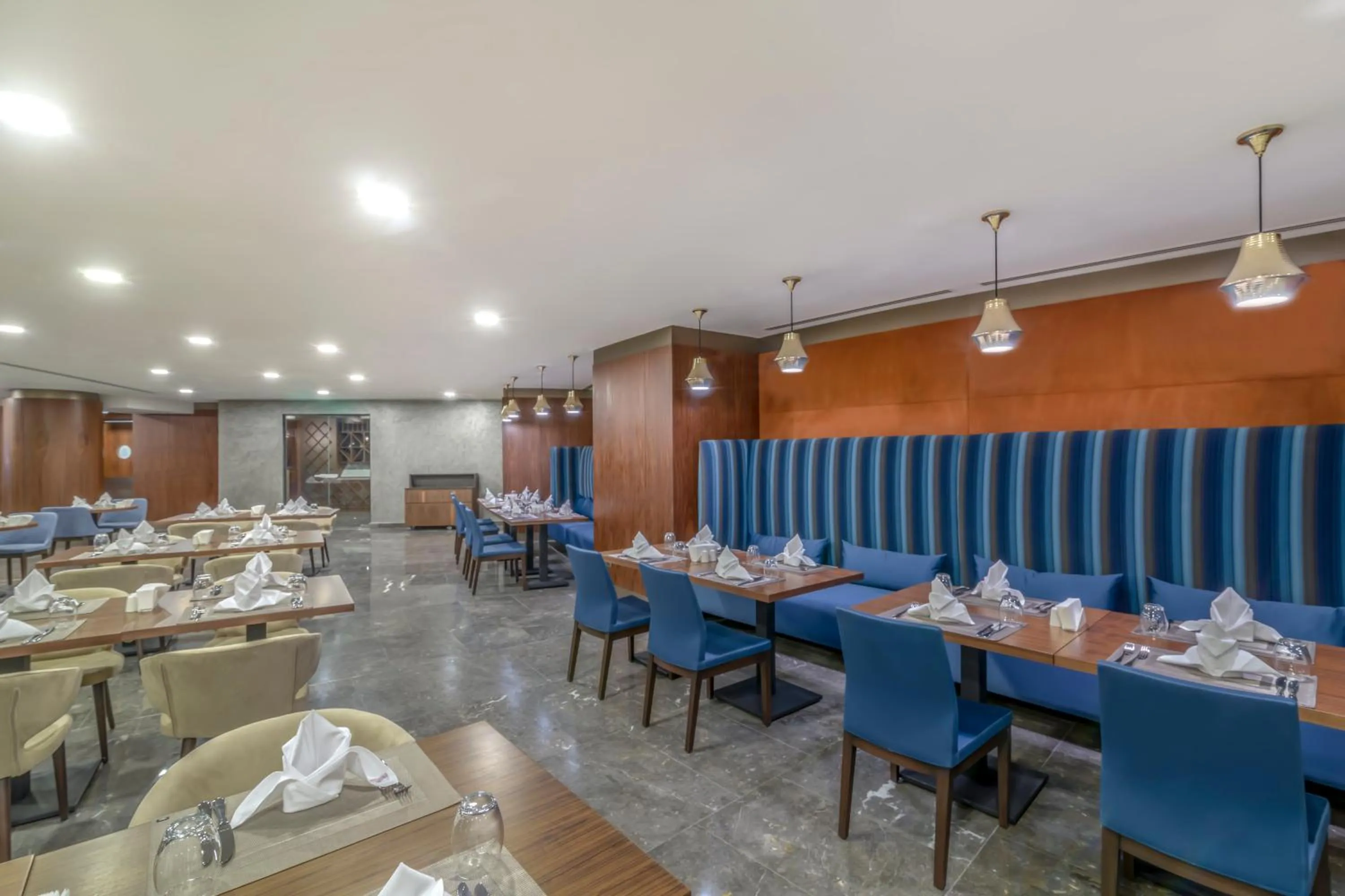 Restaurant/places to eat in Crowne Plaza Cappadocia - Nevsehir by IHG