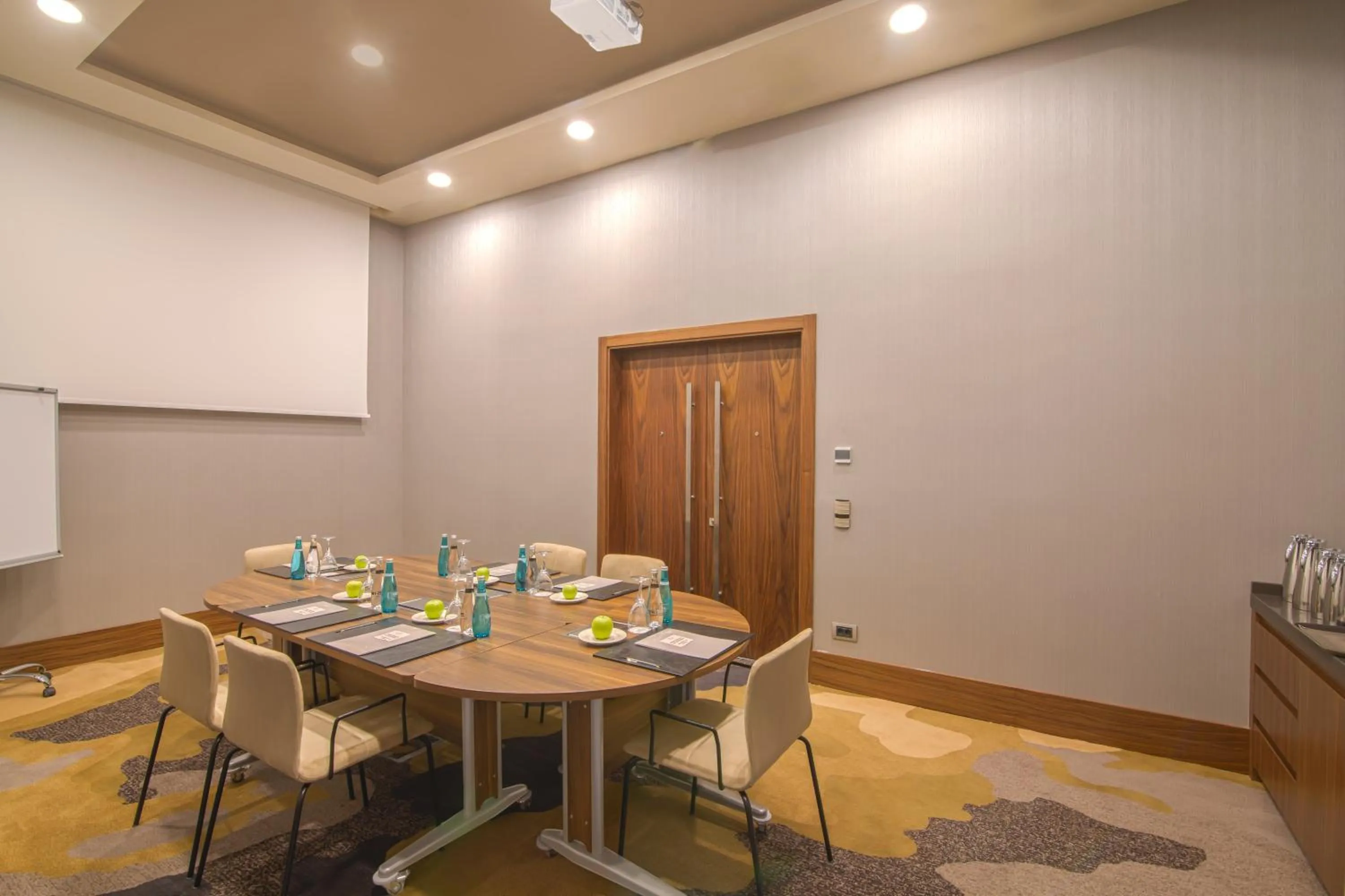 Meeting/conference room in Crowne Plaza Cappadocia - Nevsehir by IHG