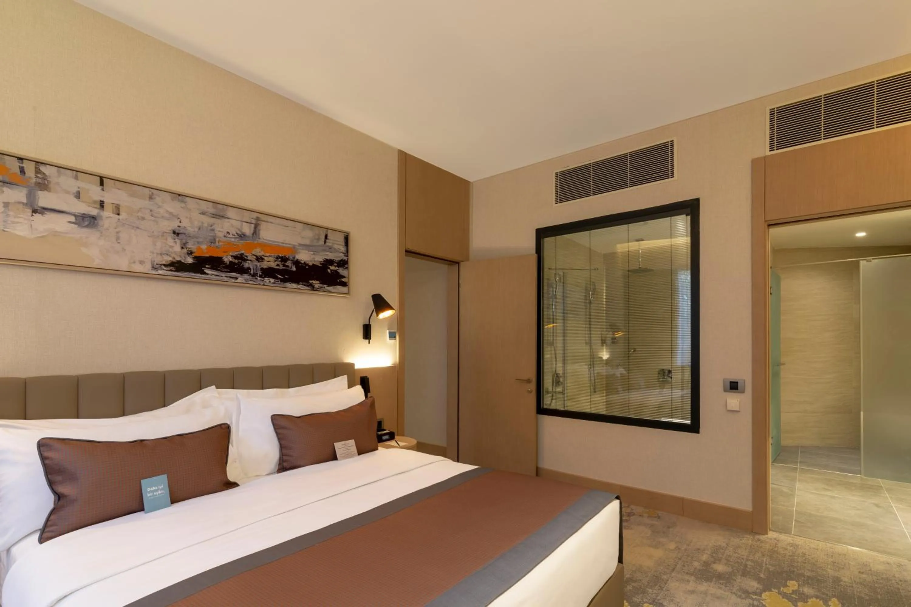 Photo of the whole room, Bed in Crowne Plaza Cappadocia - Nevsehir by IHG