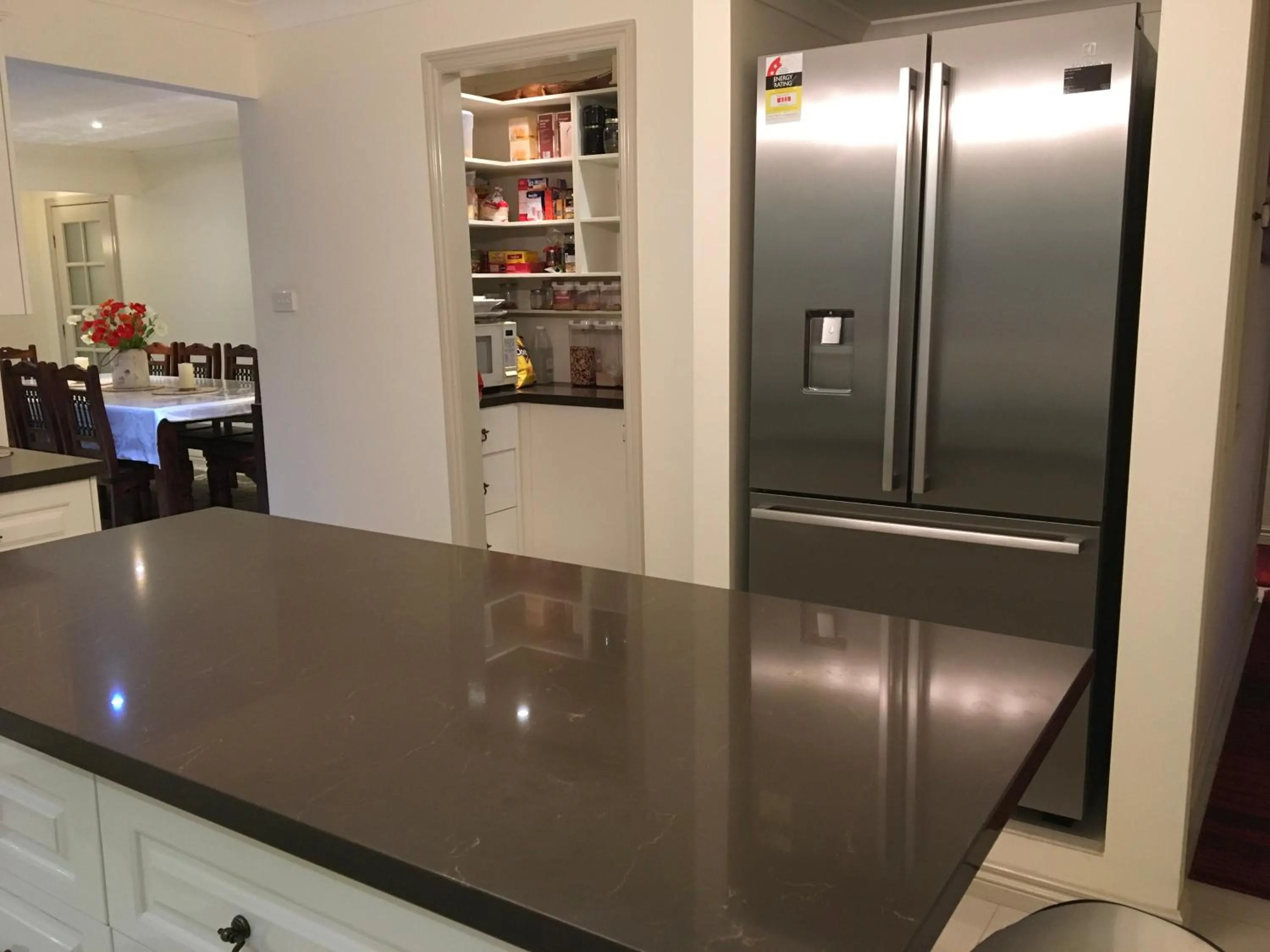 Communal kitchen in Bed and Breakfast