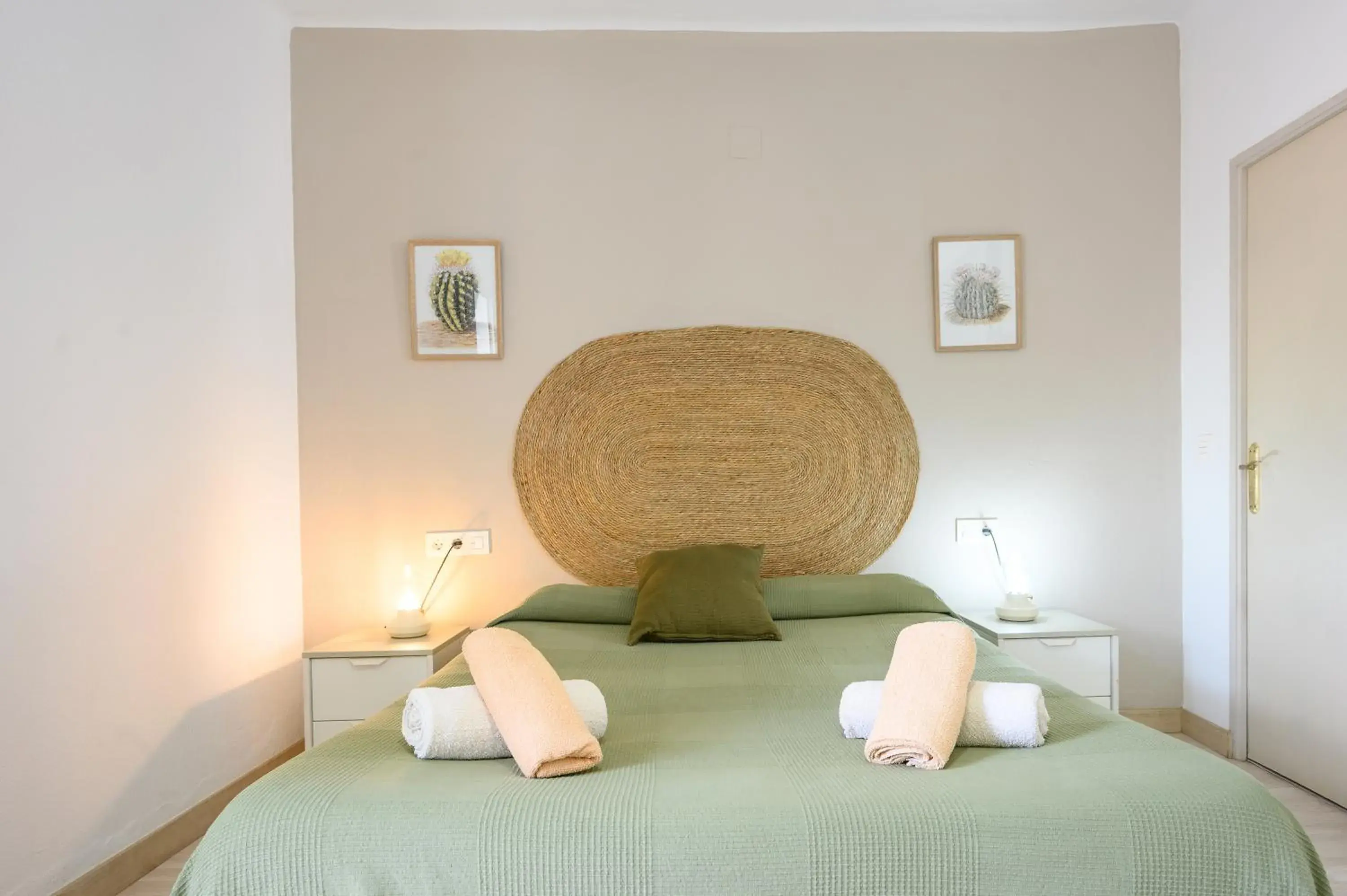 Double Room with Shared Toilet in Blue Castle GuestHouse Double Room with Shared Toilet in Blue Castle GuestHouse