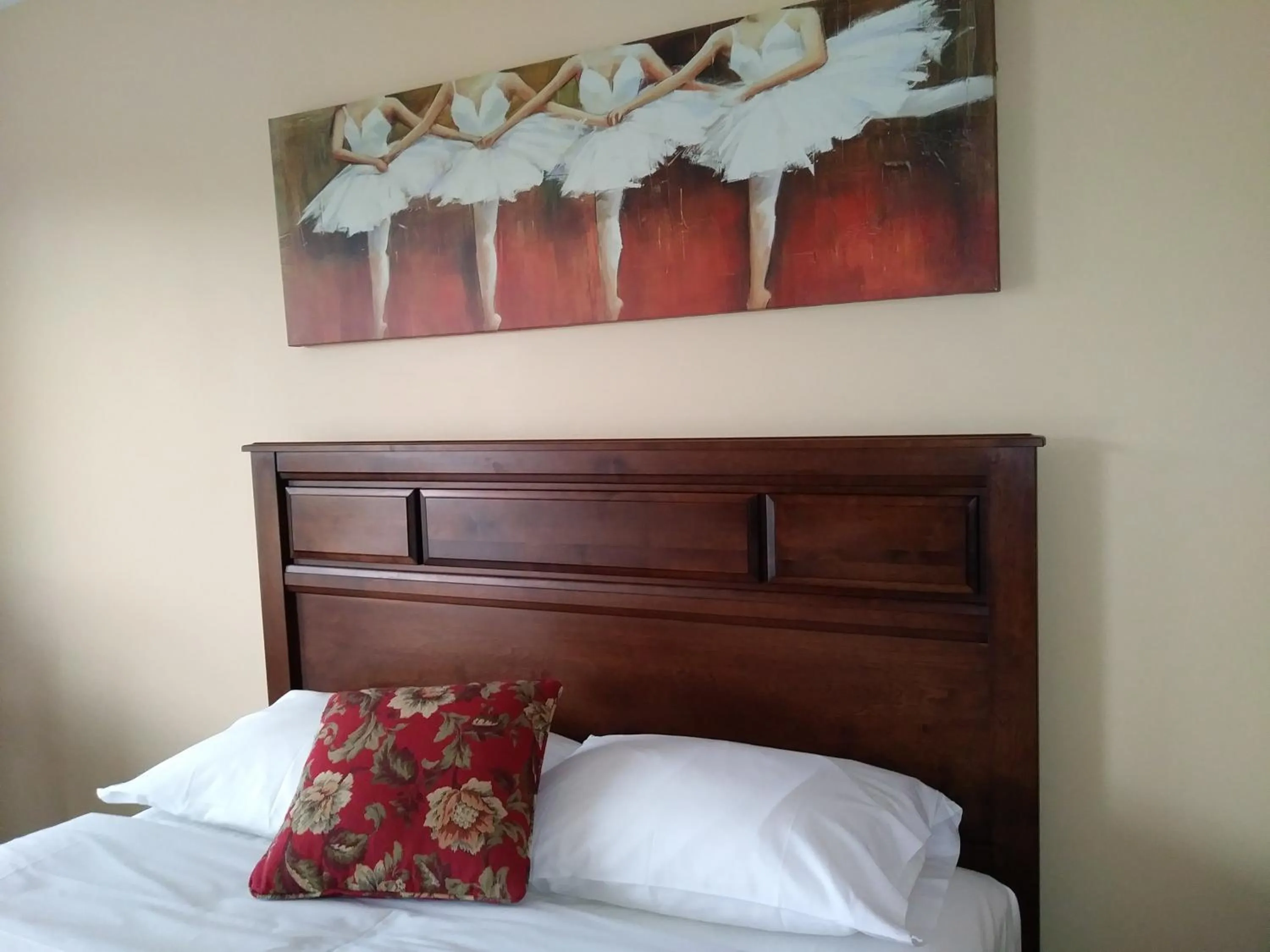 Bed in Motel la Maison de Travers